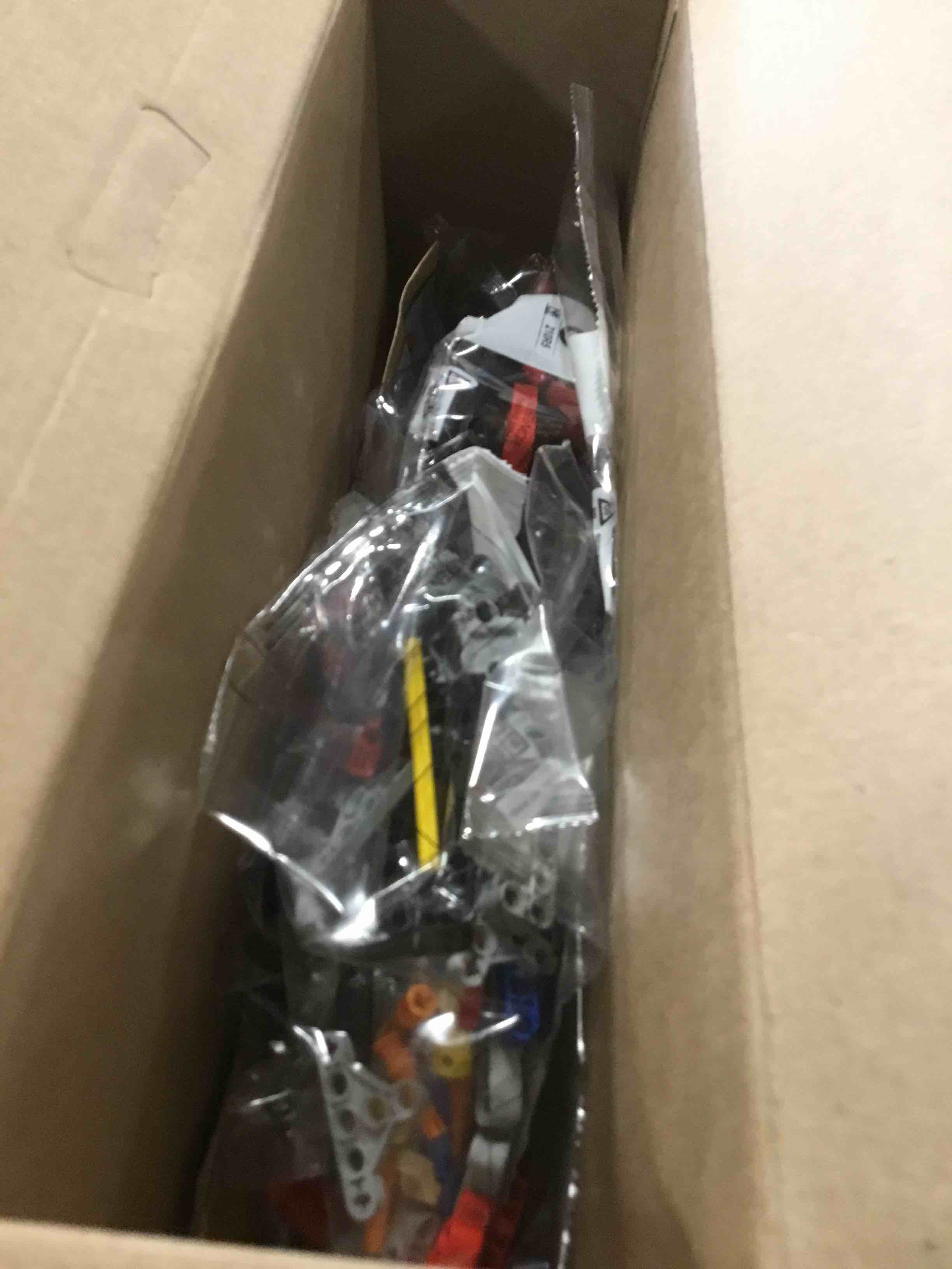 https://s3.amazonaws.com/lotting-images-prod/bidfta/TEA3329536_1747066291675.jpeg