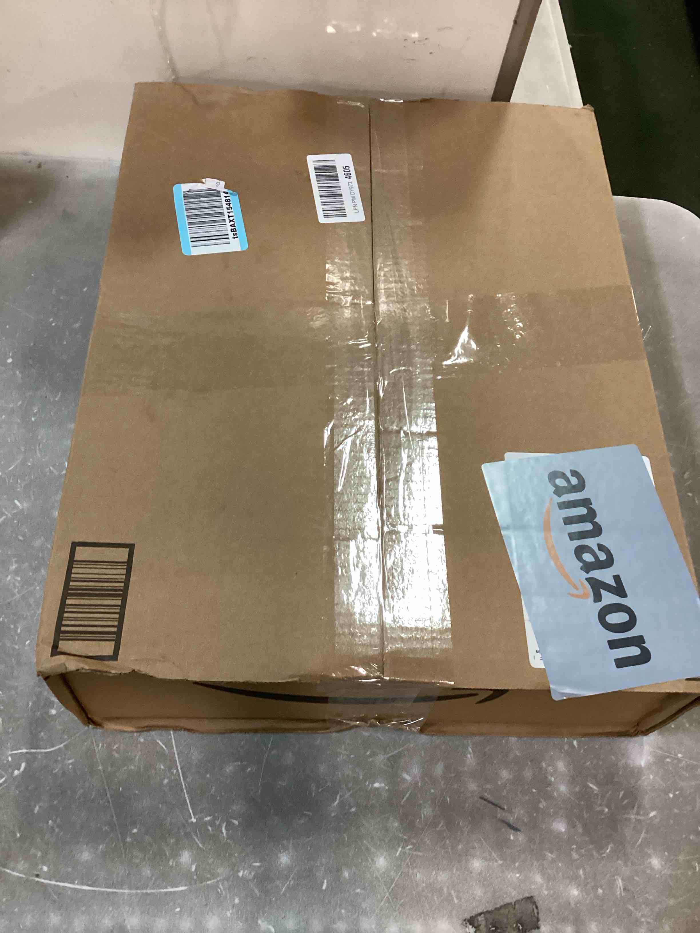 https://s3.amazonaws.com/lotting-images-prod/bidfta/TEA3333779_1748374403137.jpeg