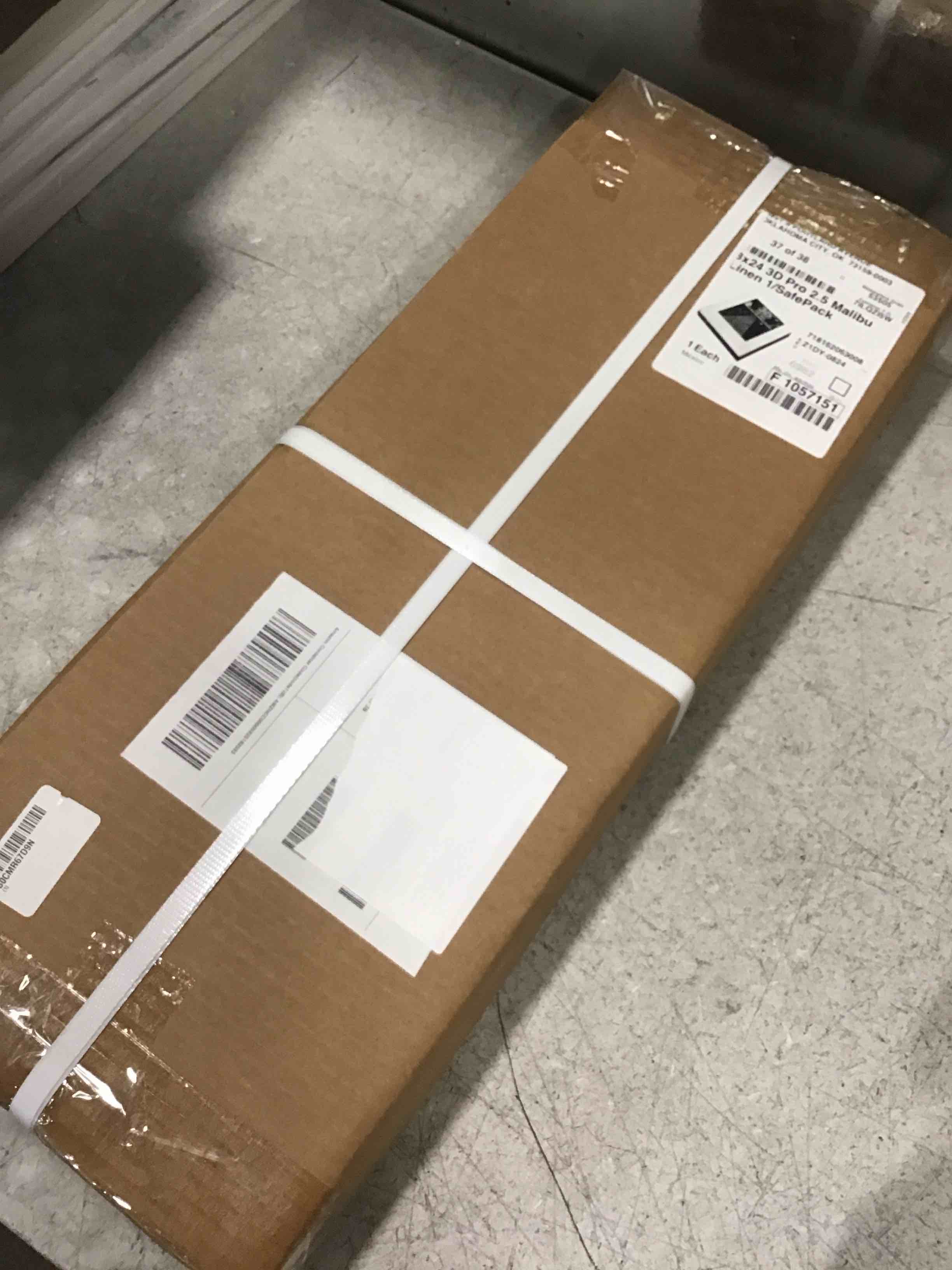 https://s3.amazonaws.com/lotting-images-prod/bidfta/TEA3334034_1746621066863.jpeg