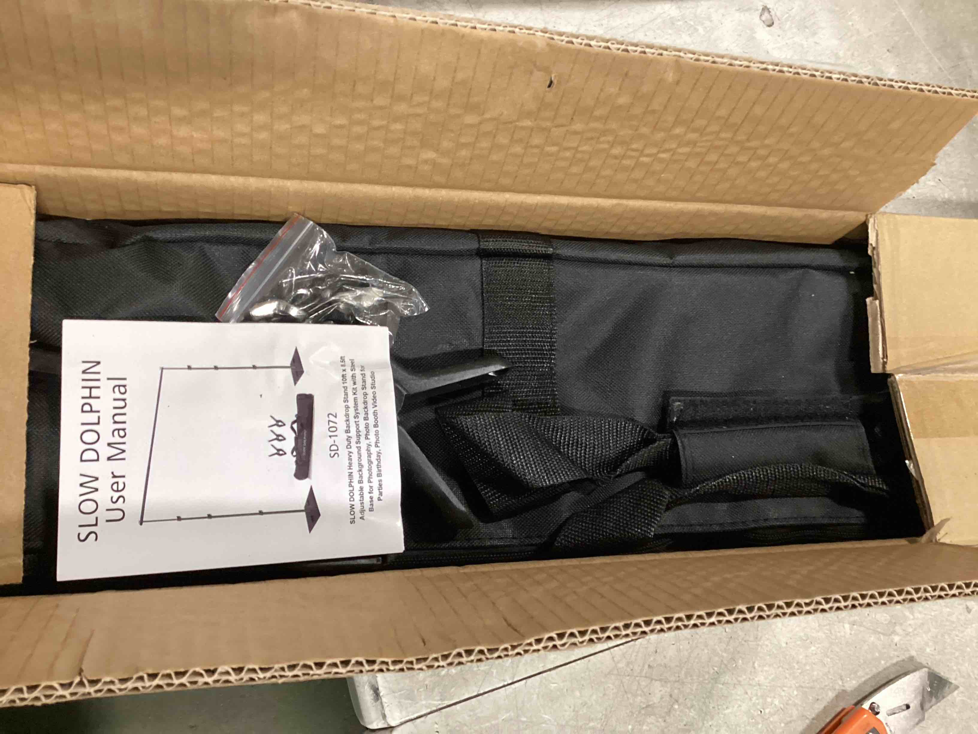 https://s3.amazonaws.com/lotting-images-prod/bidfta/TEA3336983_1748619280497.jpeg