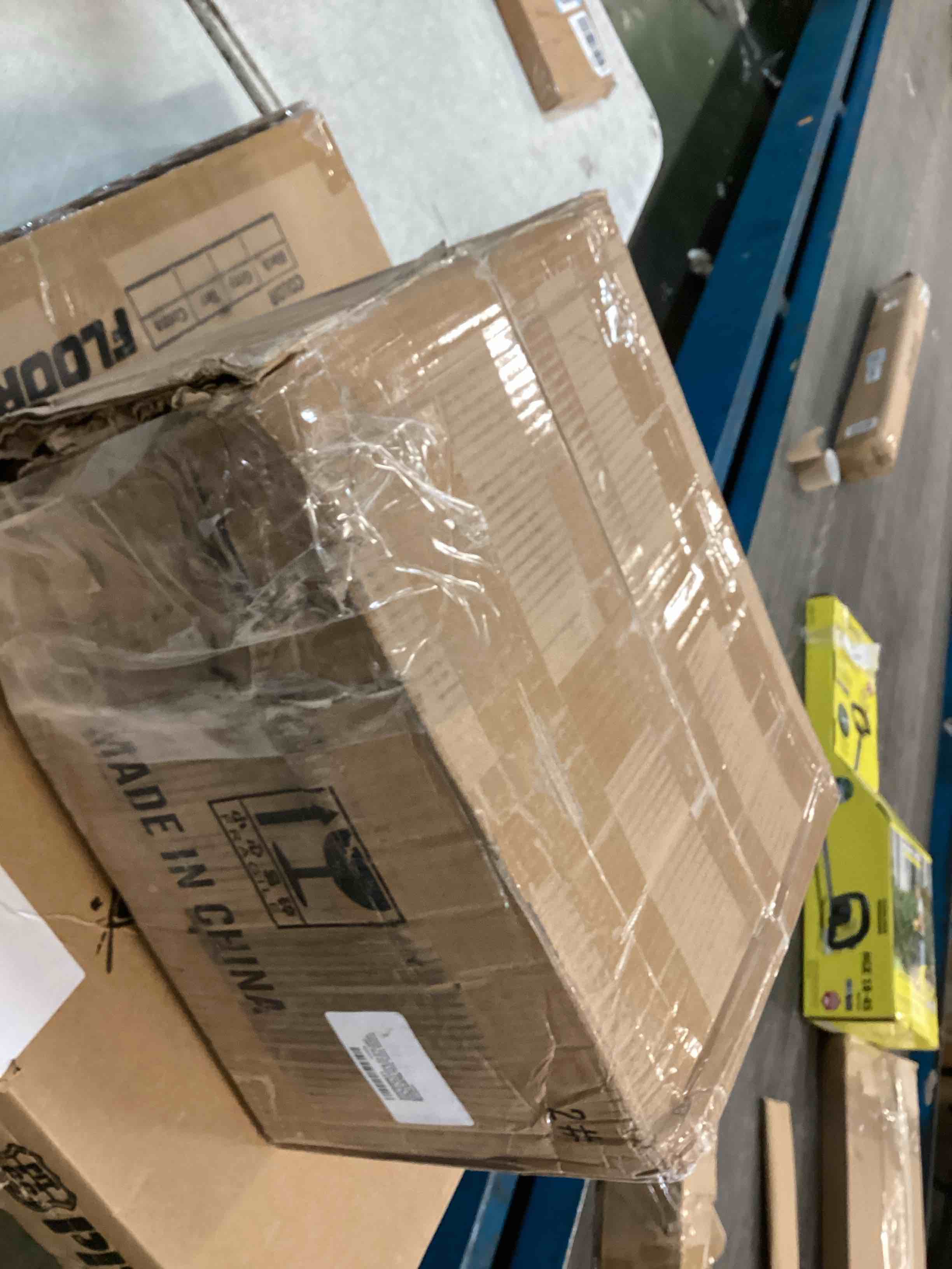 https://s3.amazonaws.com/lotting-images-prod/bidfta/TEA3337057_1747320491247.jpeg