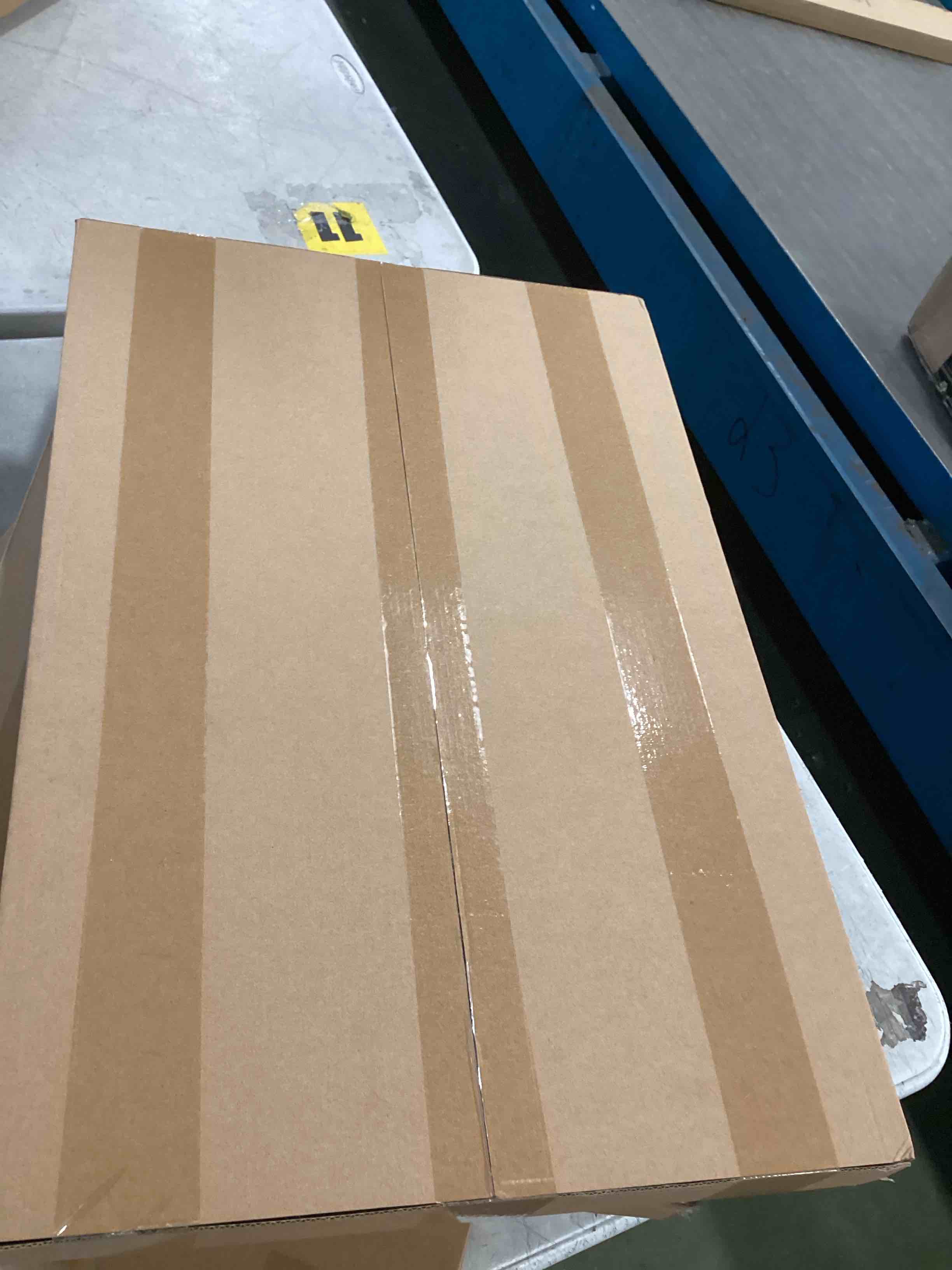 https://s3.amazonaws.com/lotting-images-prod/bidfta/TEA3337589_1747660595527.jpeg