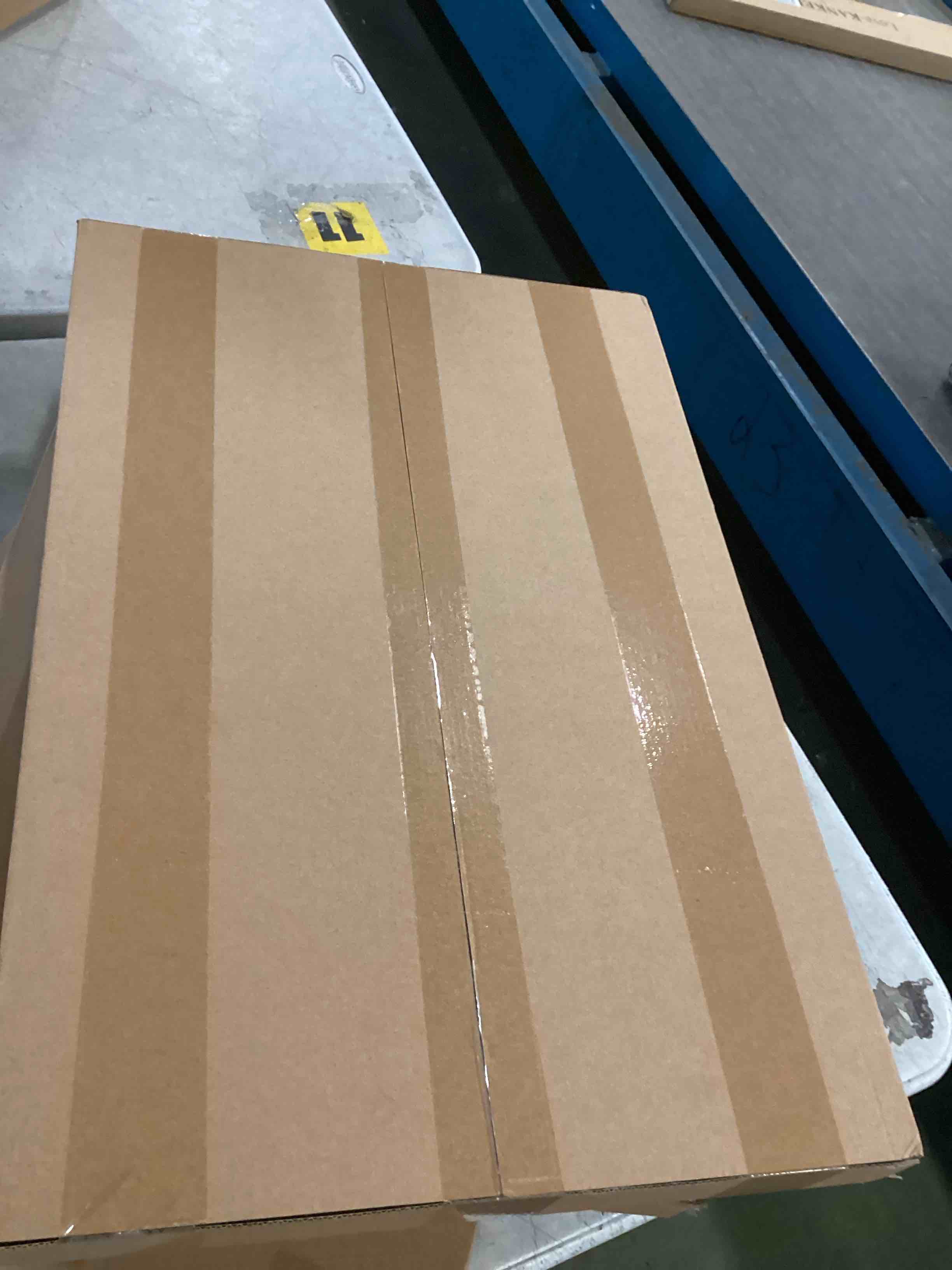 https://s3.amazonaws.com/lotting-images-prod/bidfta/TEA3337589_1747660596318.jpeg