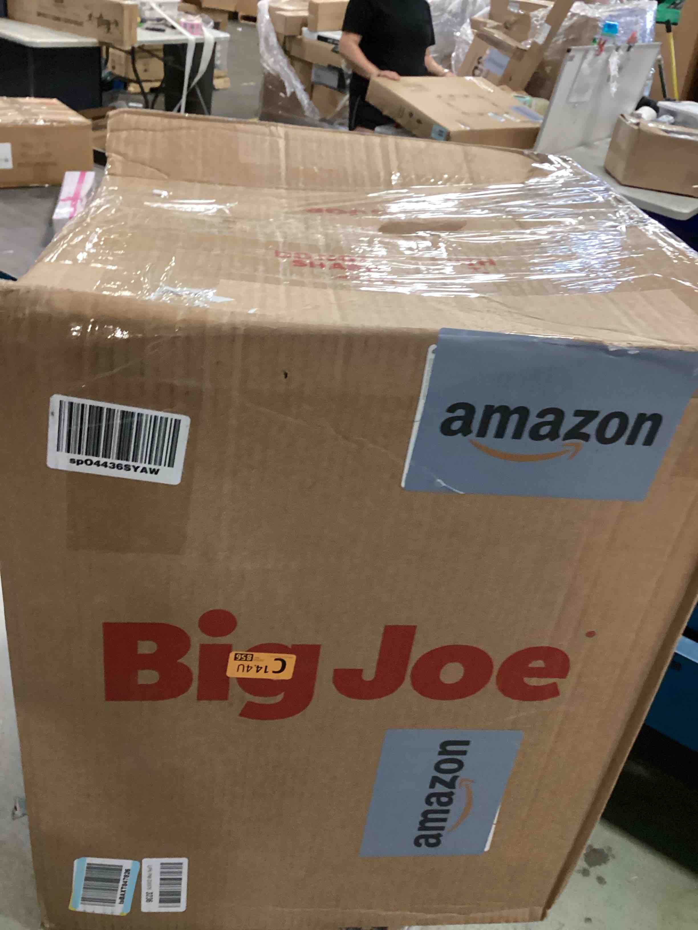 https://s3.amazonaws.com/lotting-images-prod/bidfta/TEA3338121_1747834104553.jpeg