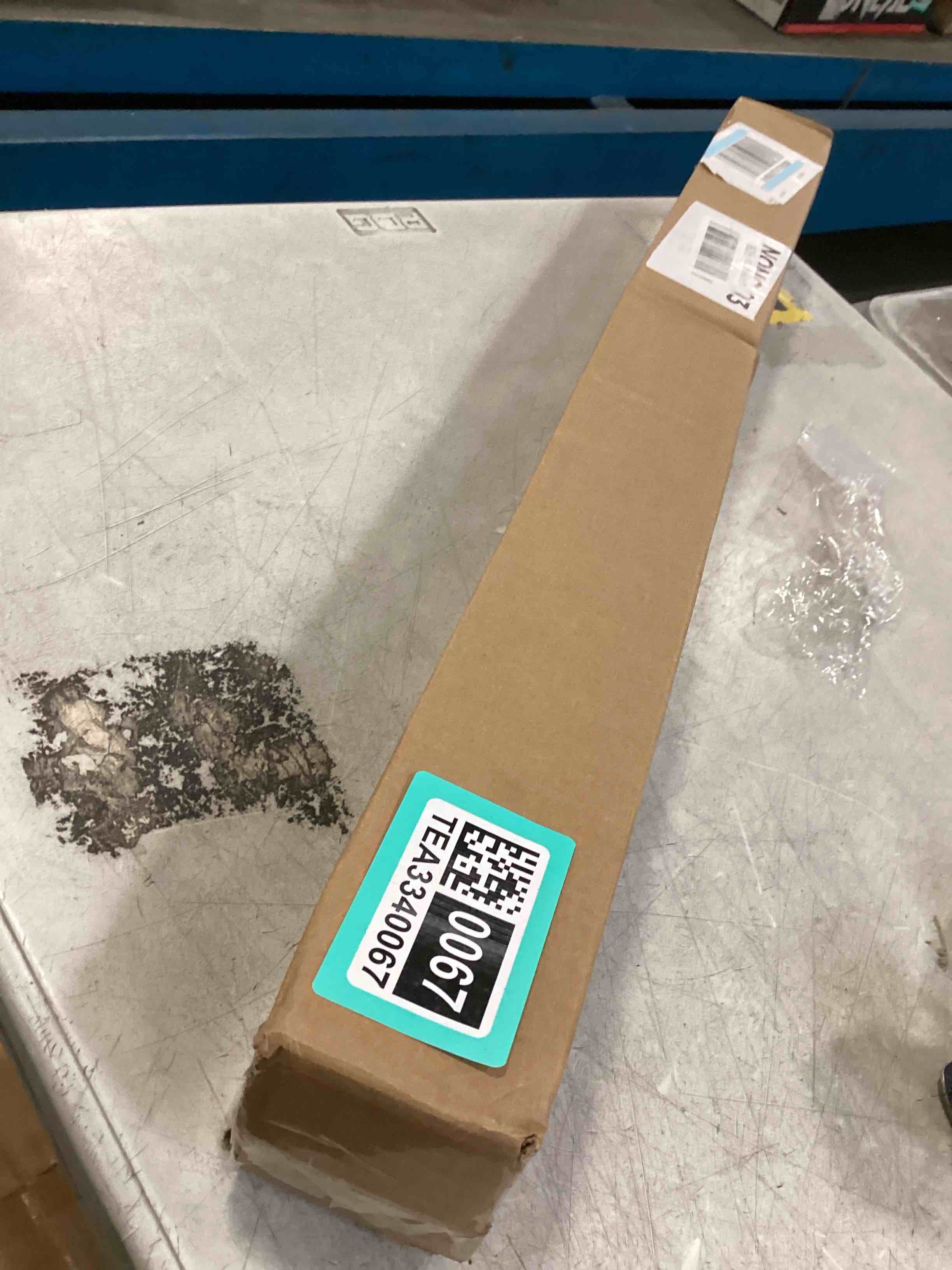 https://s3.amazonaws.com/lotting-images-prod/bidfta/TEA3340067_1746624550369.jpeg