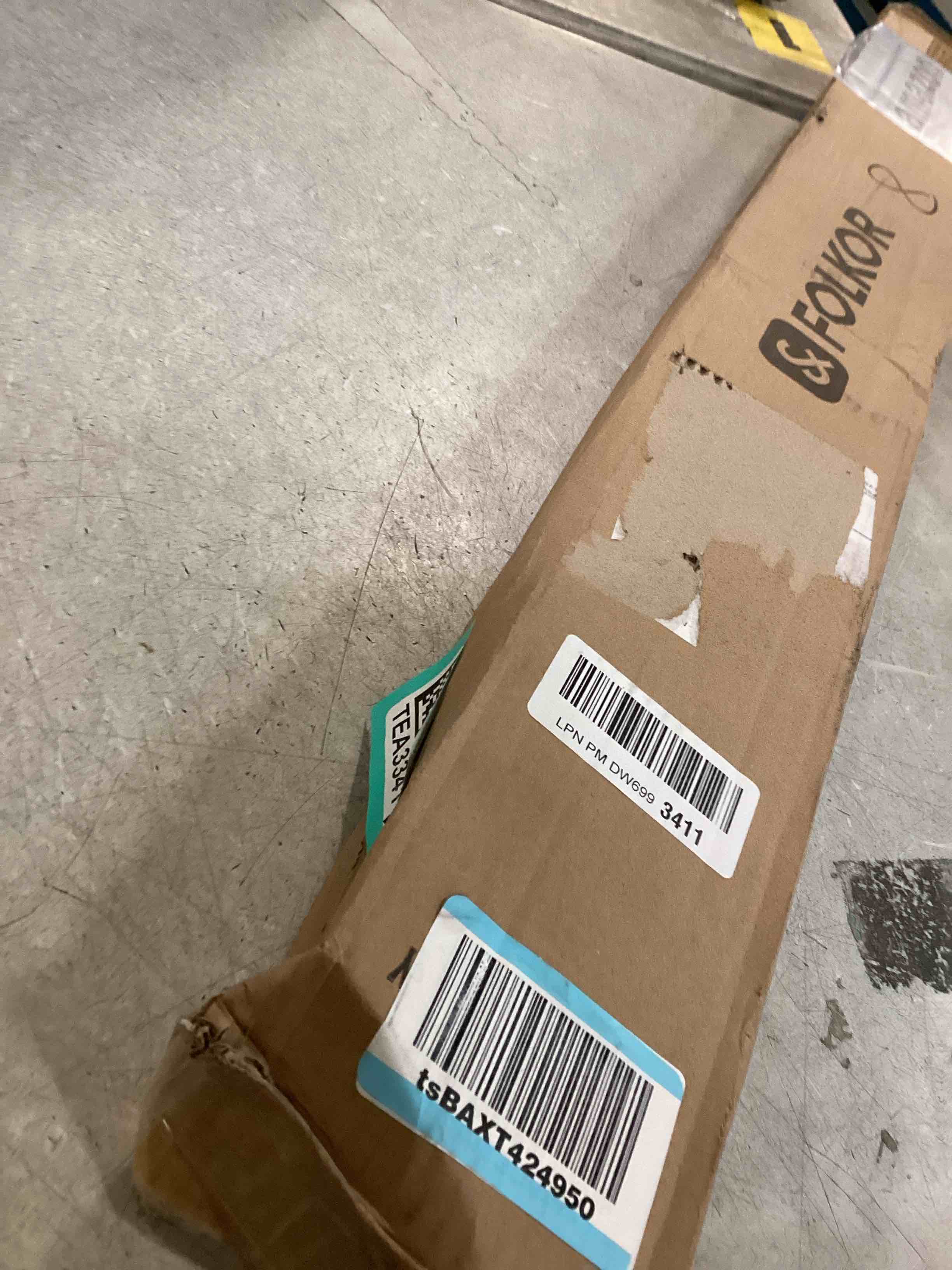 https://s3.amazonaws.com/lotting-images-prod/bidfta/TEA3341191_1747161431794.jpeg