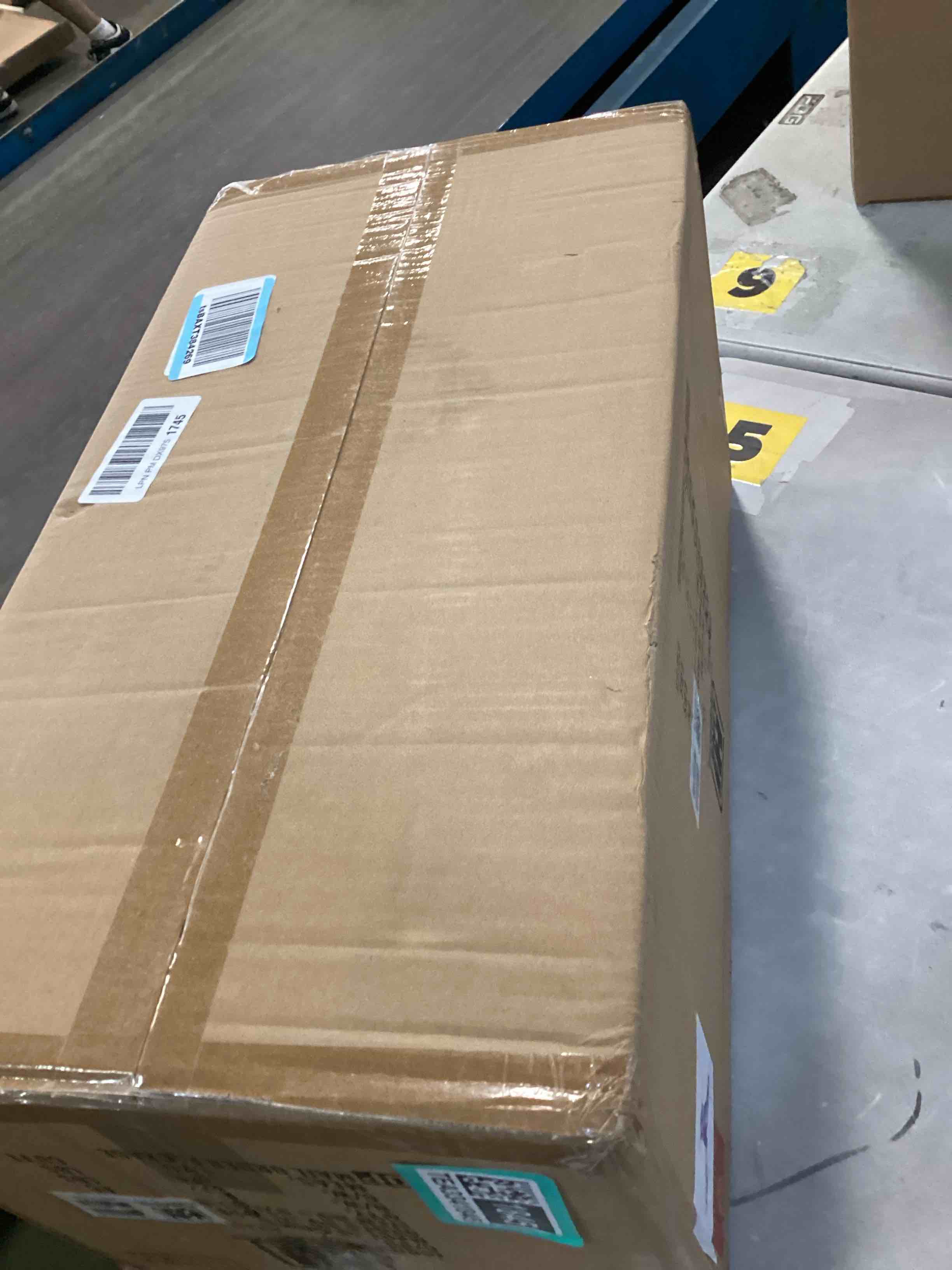 https://s3.amazonaws.com/lotting-images-prod/bidfta/TEA3341845_1747403659234.jpeg