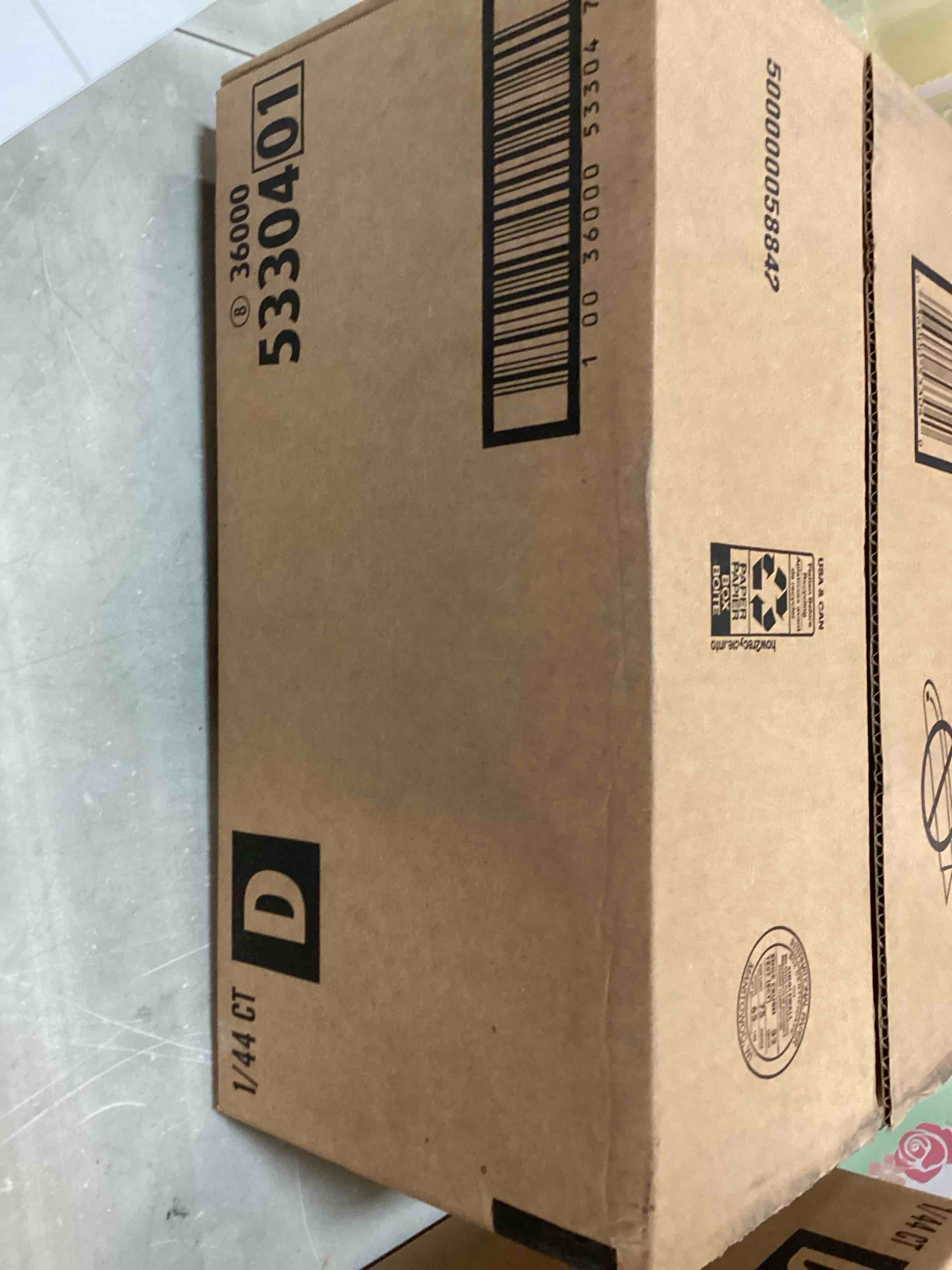 https://s3.amazonaws.com/lotting-images-prod/bidfta/TEA3342770_1747848786031.jpeg