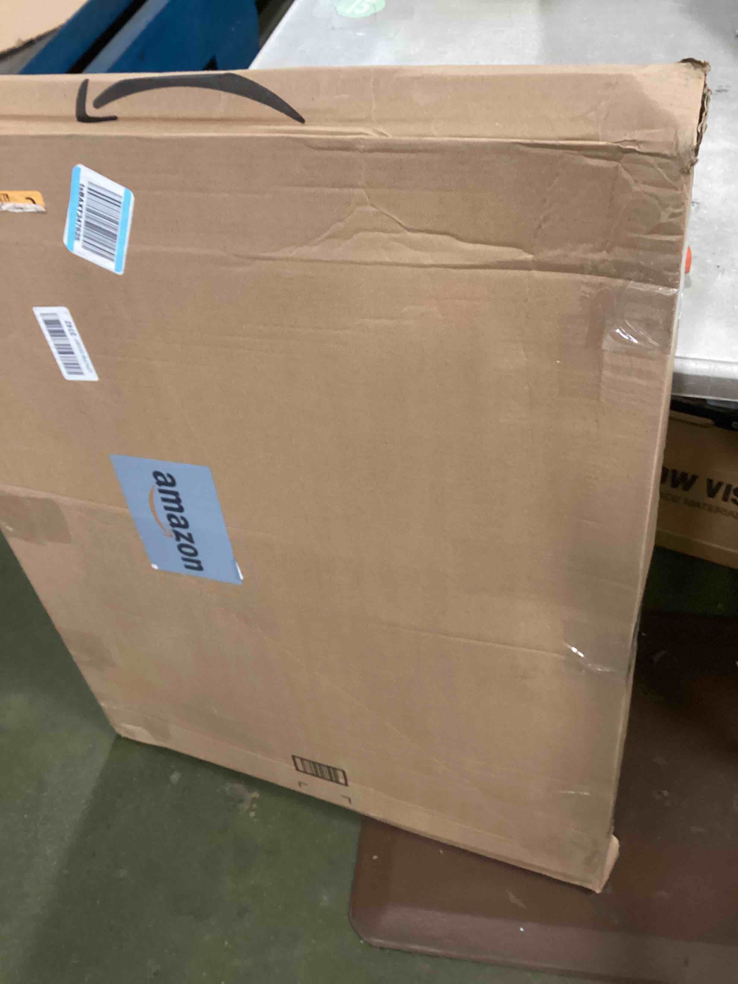 https://s3.amazonaws.com/lotting-images-prod/bidfta/TEA3343105_1746709850688.jpeg