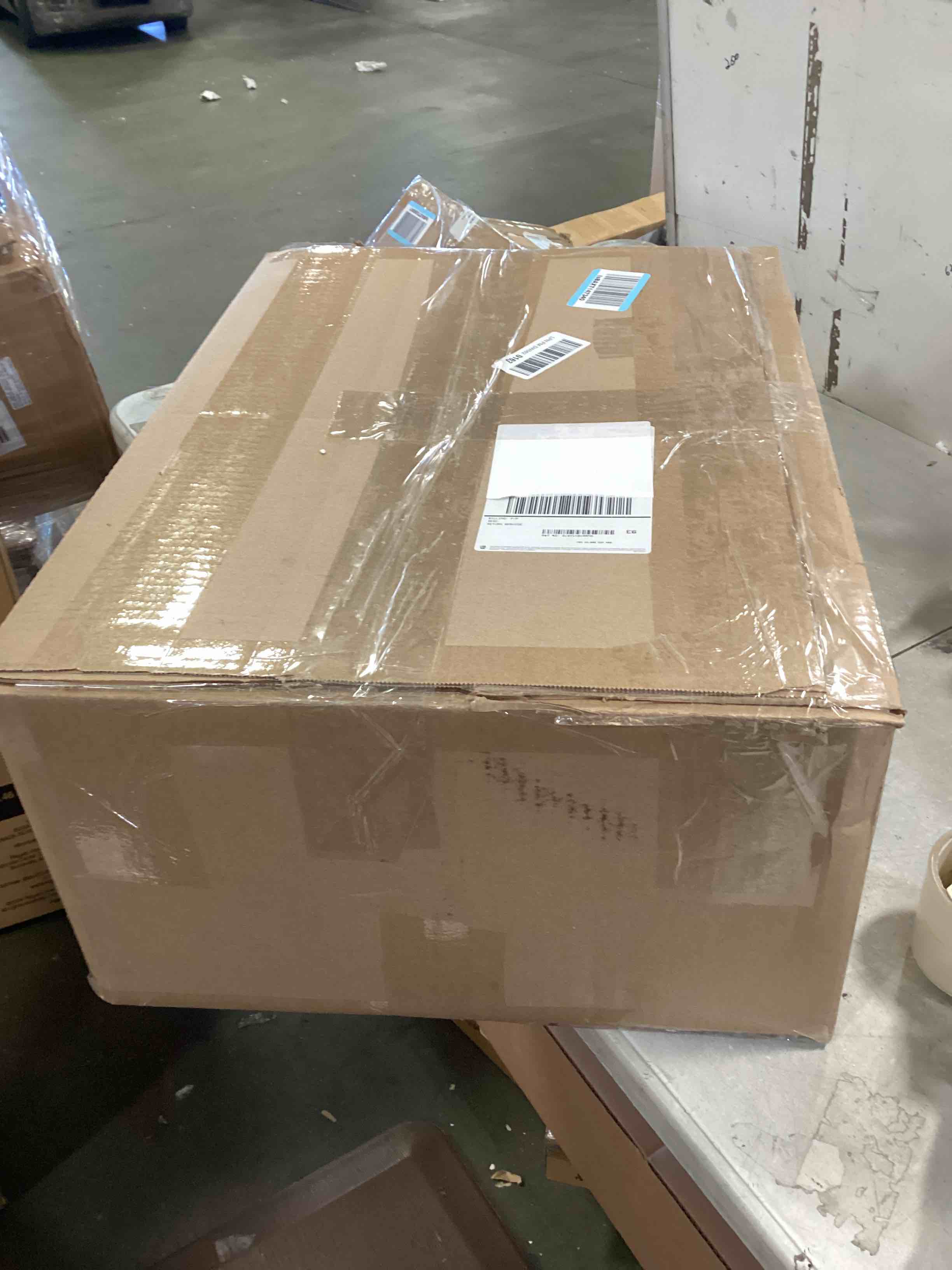 https://s3.amazonaws.com/lotting-images-prod/bidfta/TEA3343397_1746806357529.jpeg