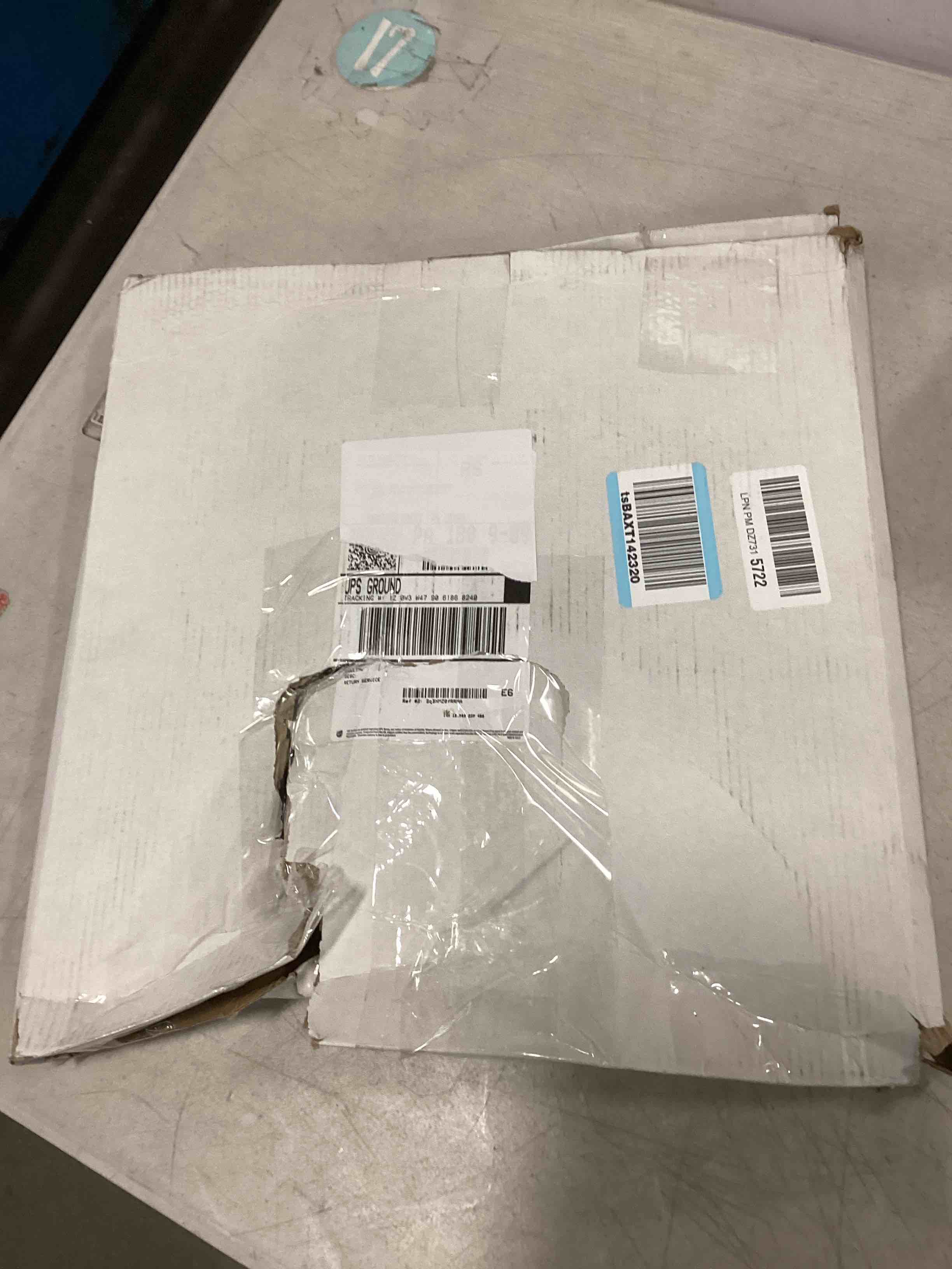 https://s3.amazonaws.com/lotting-images-prod/bidfta/TEA3343503_1747052619981.jpeg