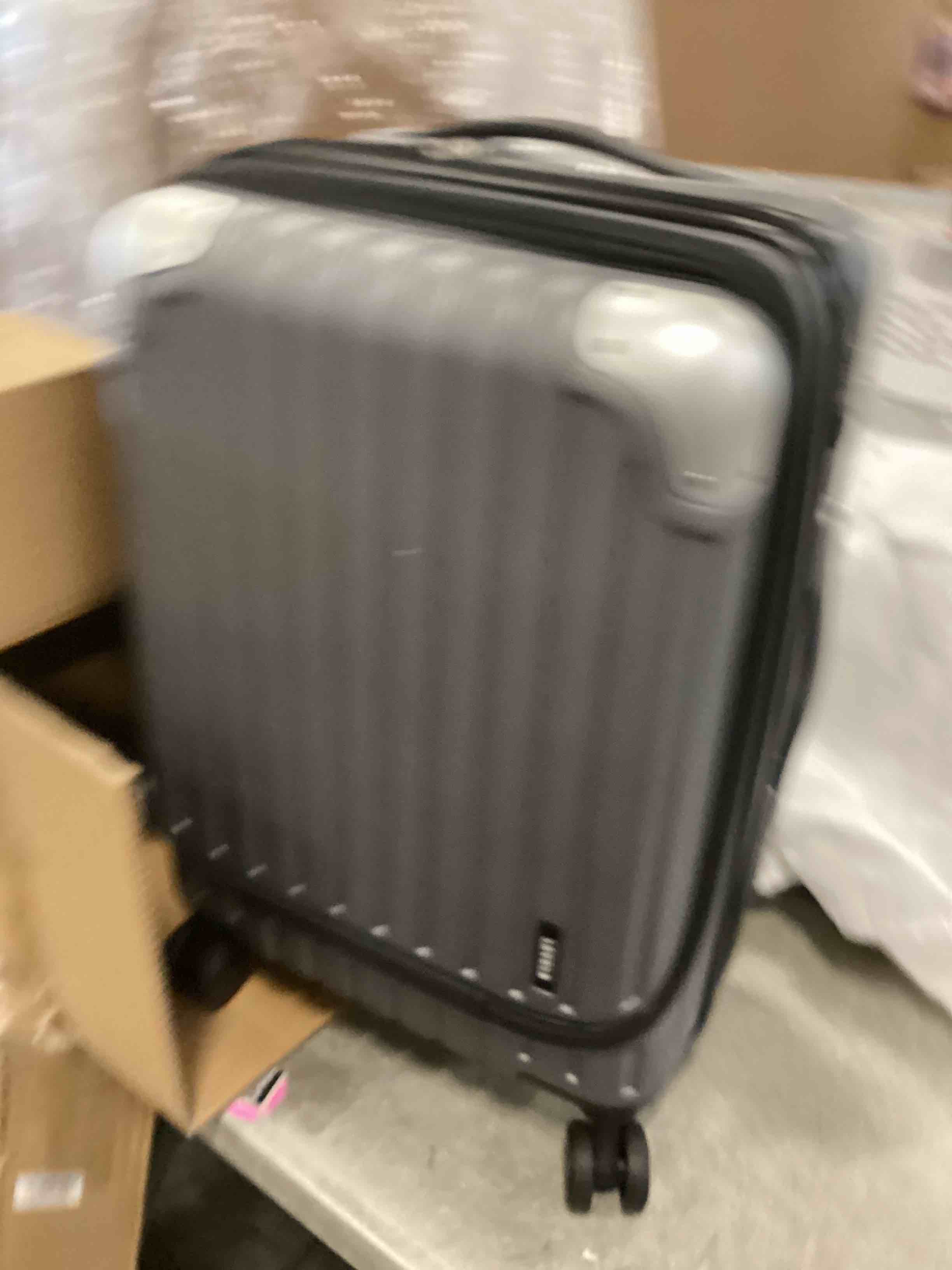 https://s3.amazonaws.com/lotting-images-prod/bidfta/TEA3343717_1747142034645.jpeg