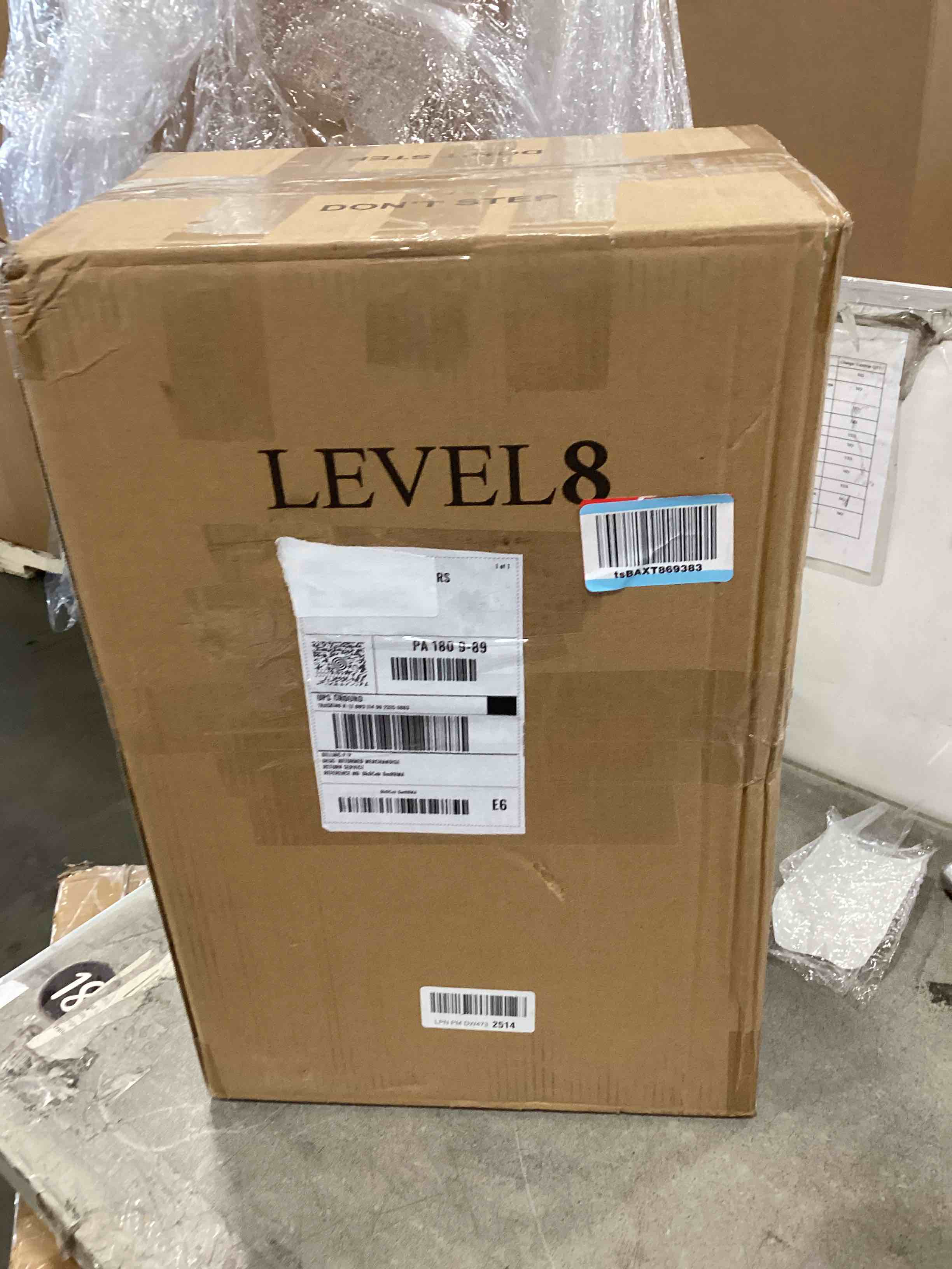 https://s3.amazonaws.com/lotting-images-prod/bidfta/TEA3343717_1747142078291.jpeg