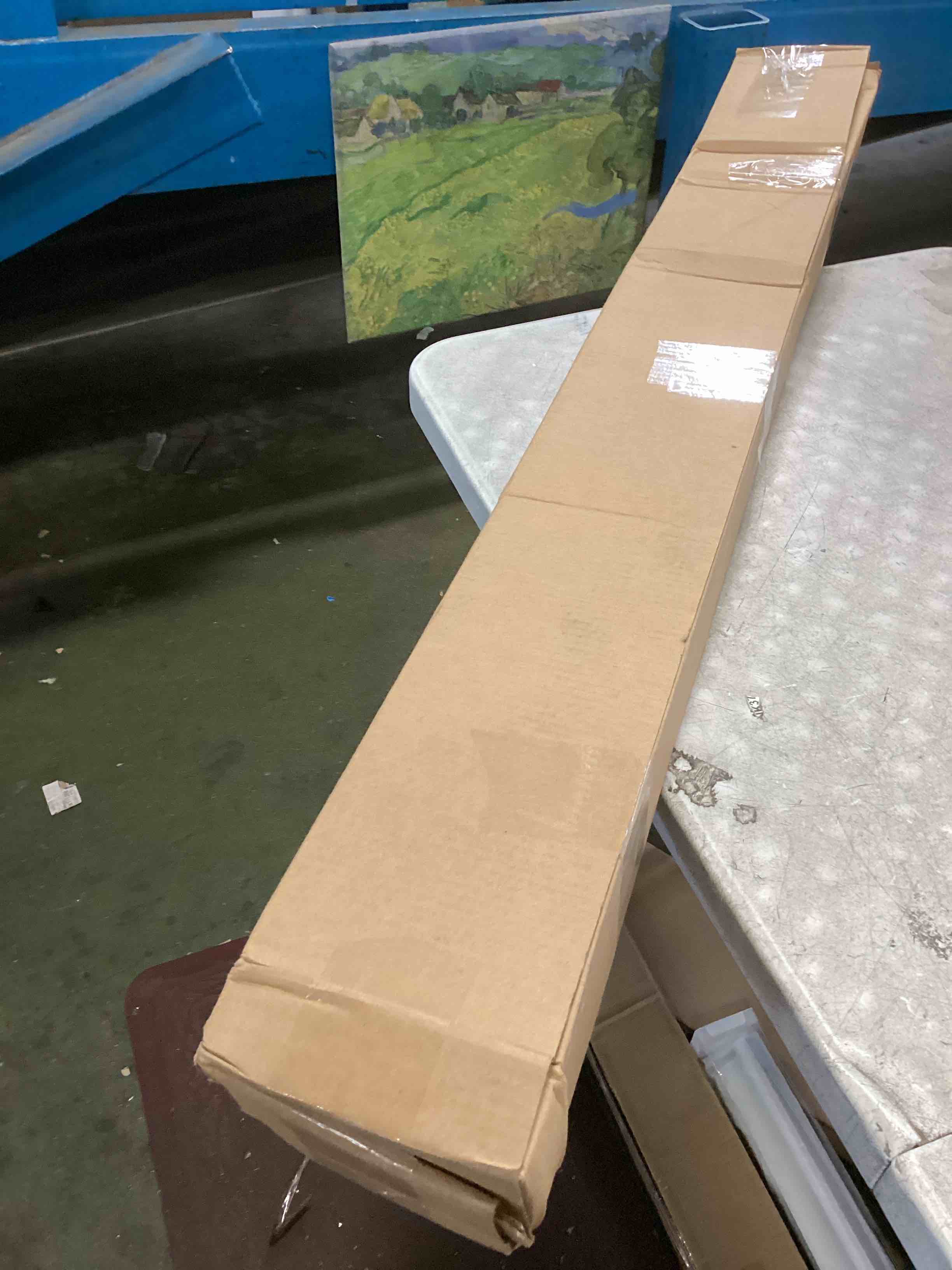 https://s3.amazonaws.com/lotting-images-prod/bidfta/TEA3344340_1747336865653.jpeg
