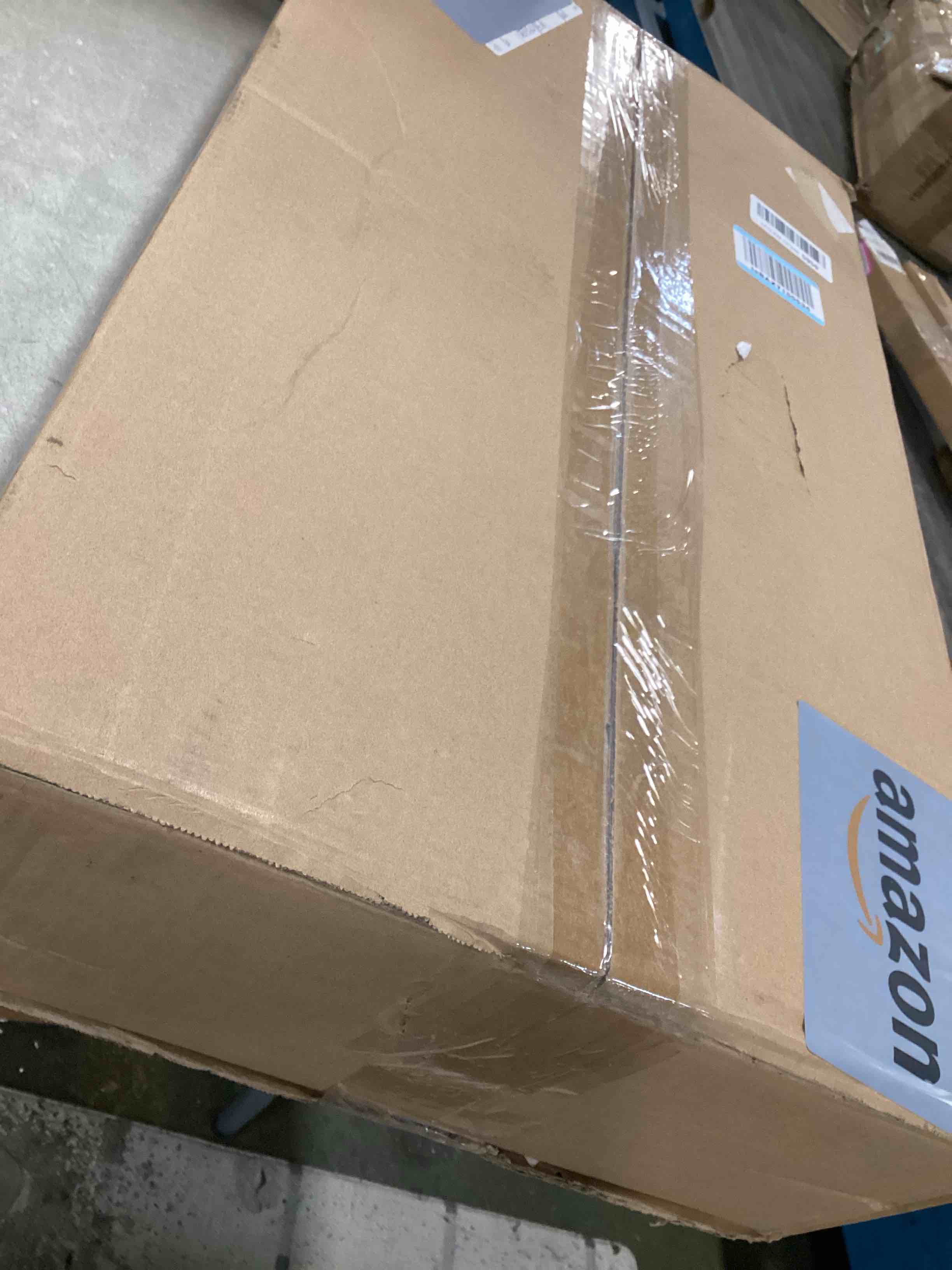 https://s3.amazonaws.com/lotting-images-prod/bidfta/TEA3346128_1747078811495.jpeg