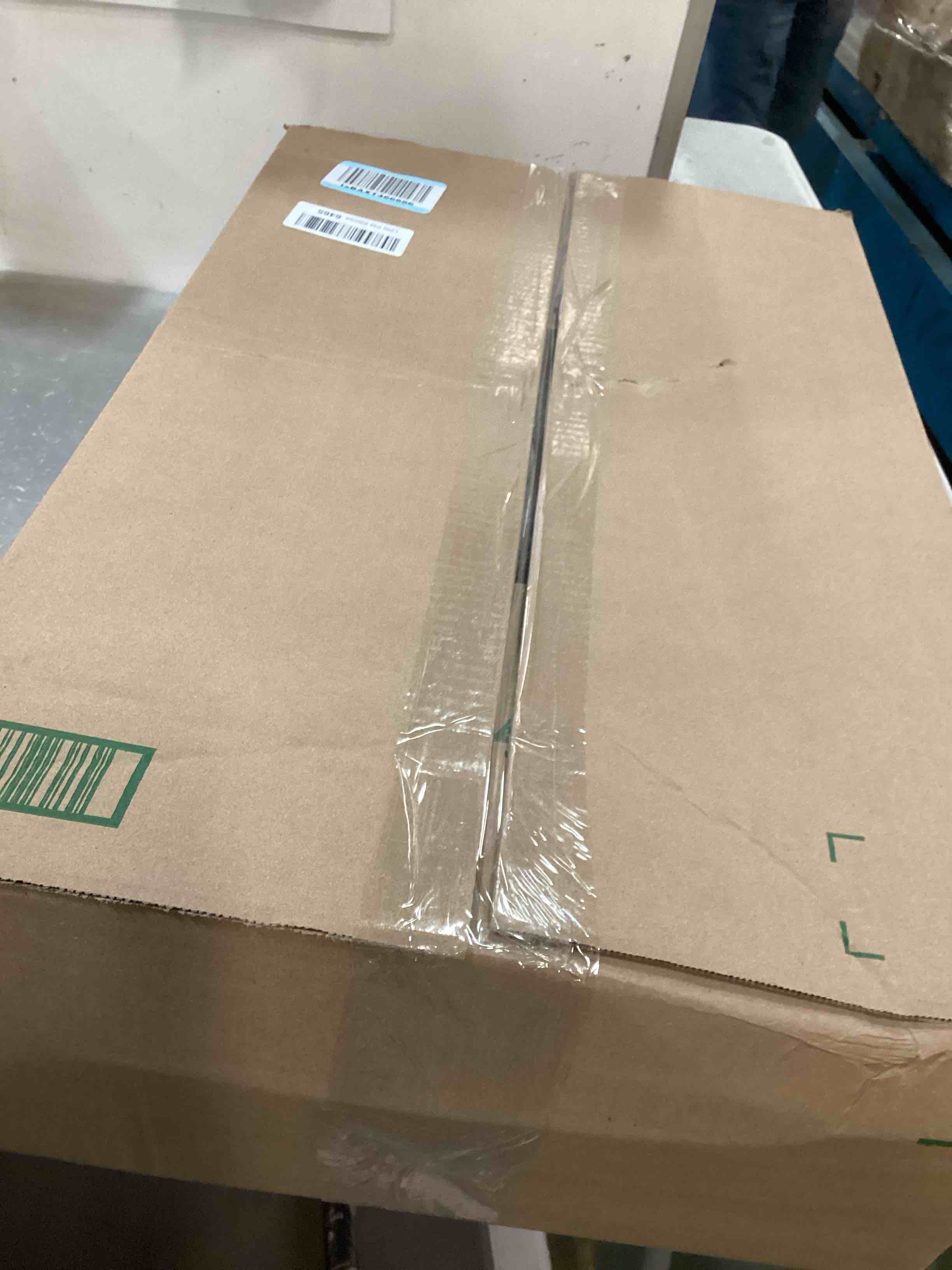 https://s3.amazonaws.com/lotting-images-prod/bidfta/TEA3347725_1748021771041.jpeg