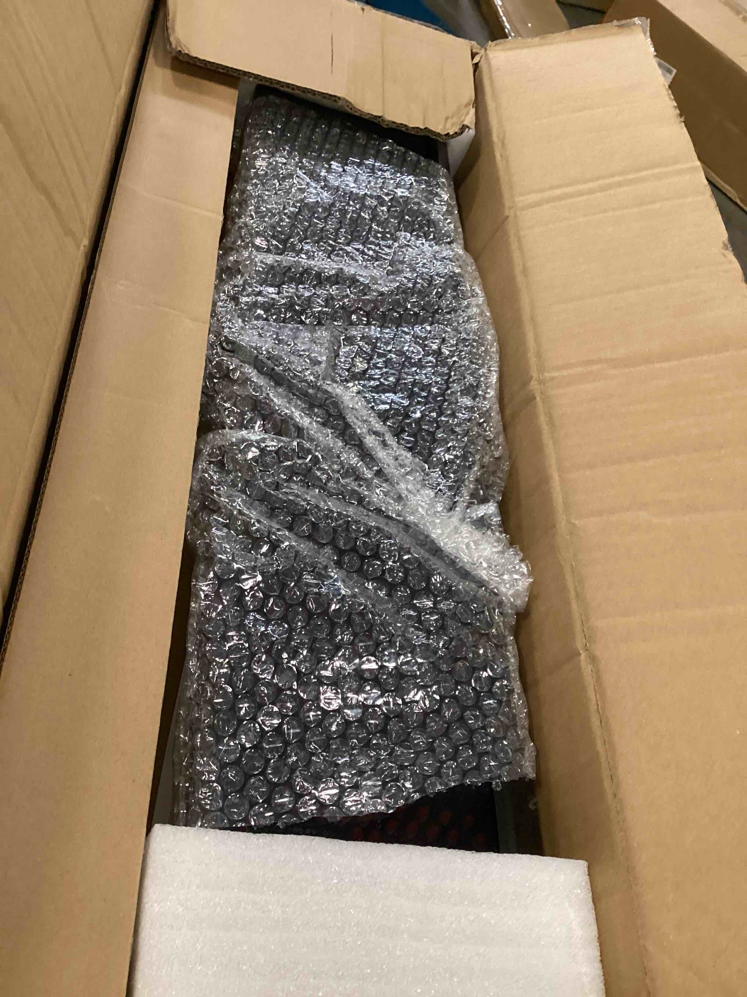 https://s3.amazonaws.com/lotting-images-prod/bidfta/TEA3348830_1748878341390.jpeg