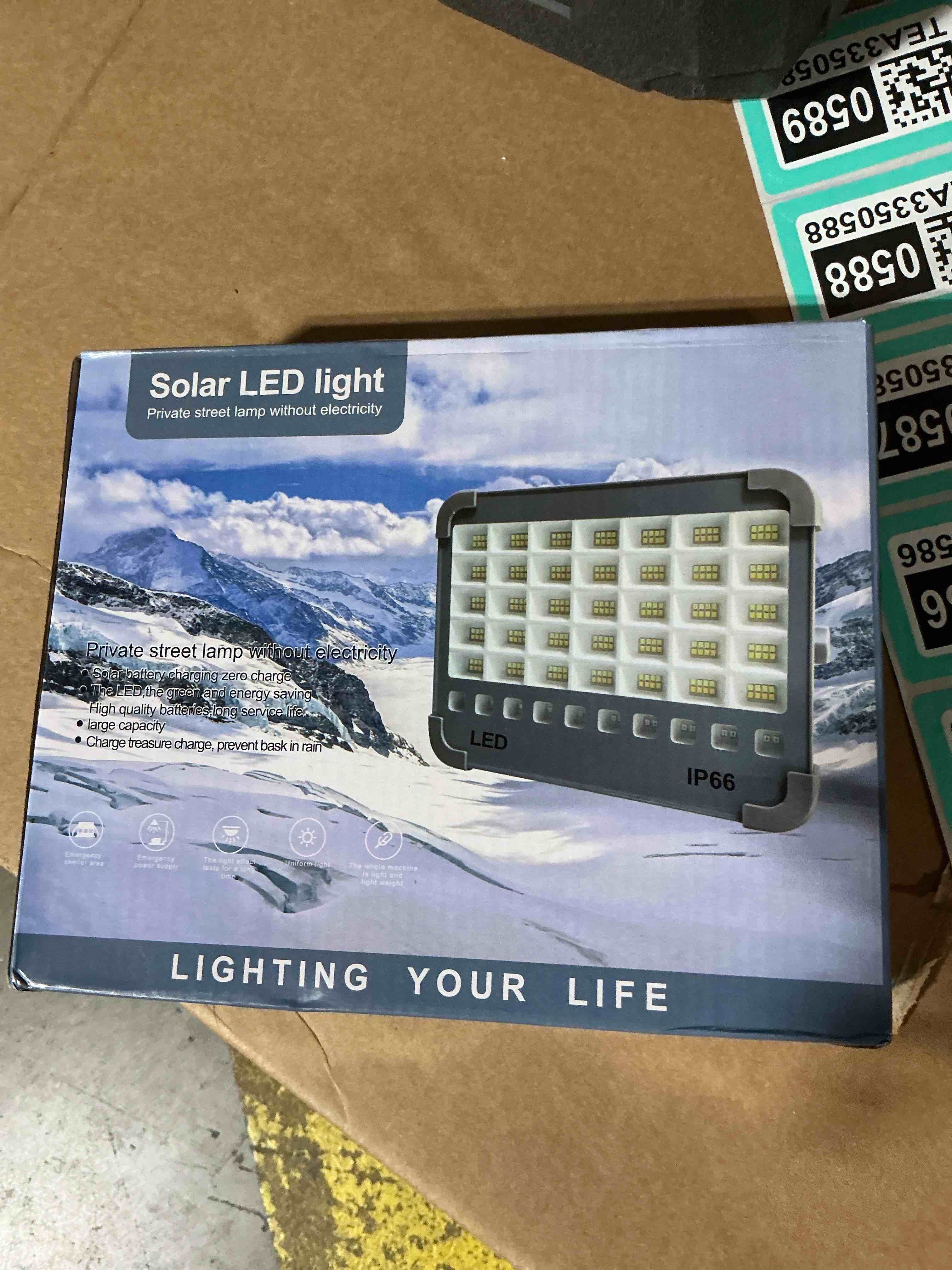 Condition photo showing New/Like New for prime leaf 100w portable led work light – 10,000lm rechargeable floodlight with 16500mah battery & solar, stepless dimming for outdoor, indoor, camping & emergency