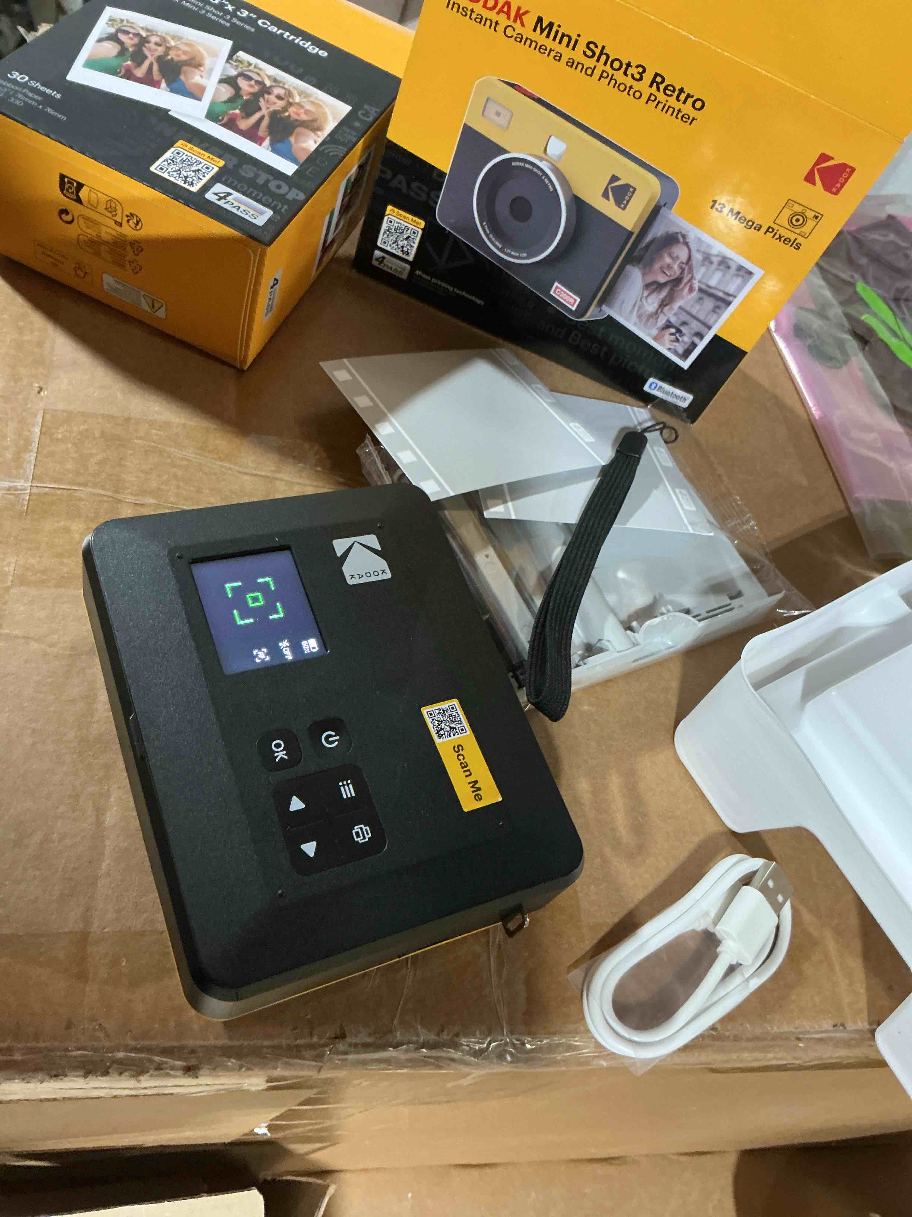 Condition photo showing As Is for ( when taking a photo the it won't print also incomplete  set of sheets it's only 30 instead of 68 ) kodak mini shot 3 retro 4pass 2-in-1 instant camera and photo printer (3x3 inches) + 68 sheets bundle, white
