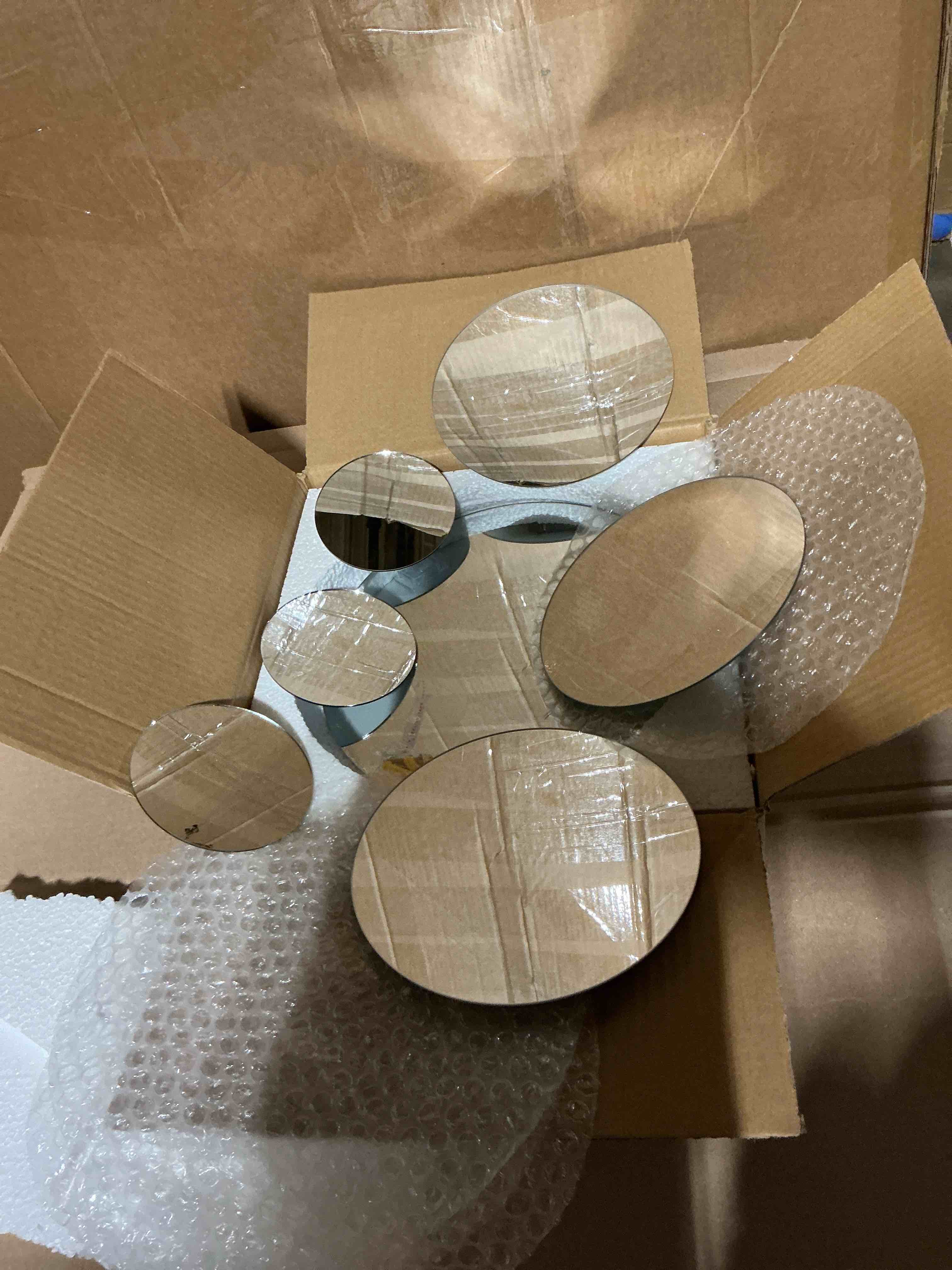 Condition photo showing Good Condition for set of 7 round mirror trays, different sizes,  glass mirrors candle plate large circle mirrors wall mount glass mirror tiles for table centerpieces, crafts, wedding, party decorations