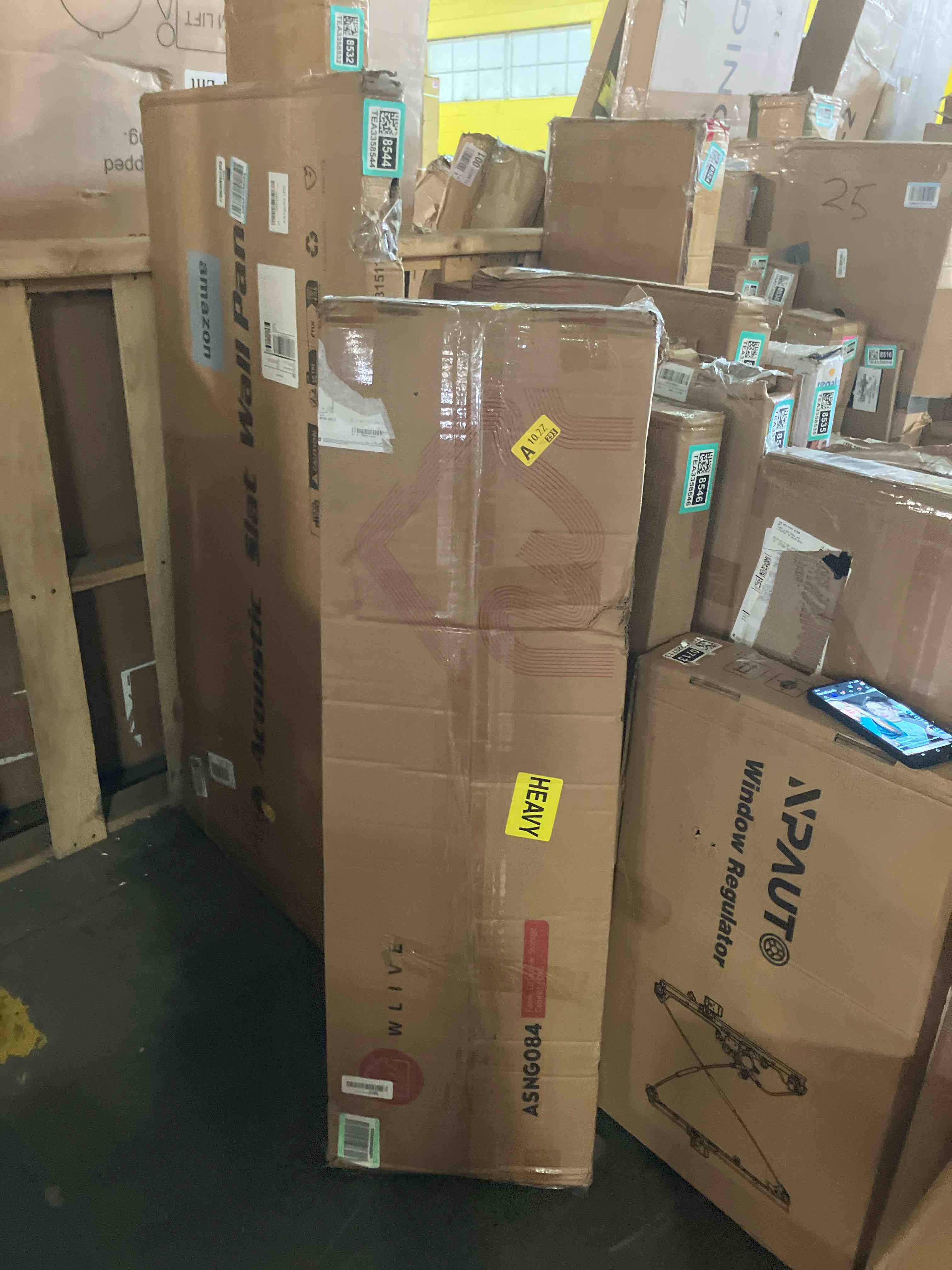 https://s3.amazonaws.com/lotting-images-prod/bidfta/TEA3358556_1754930830626.jpeg