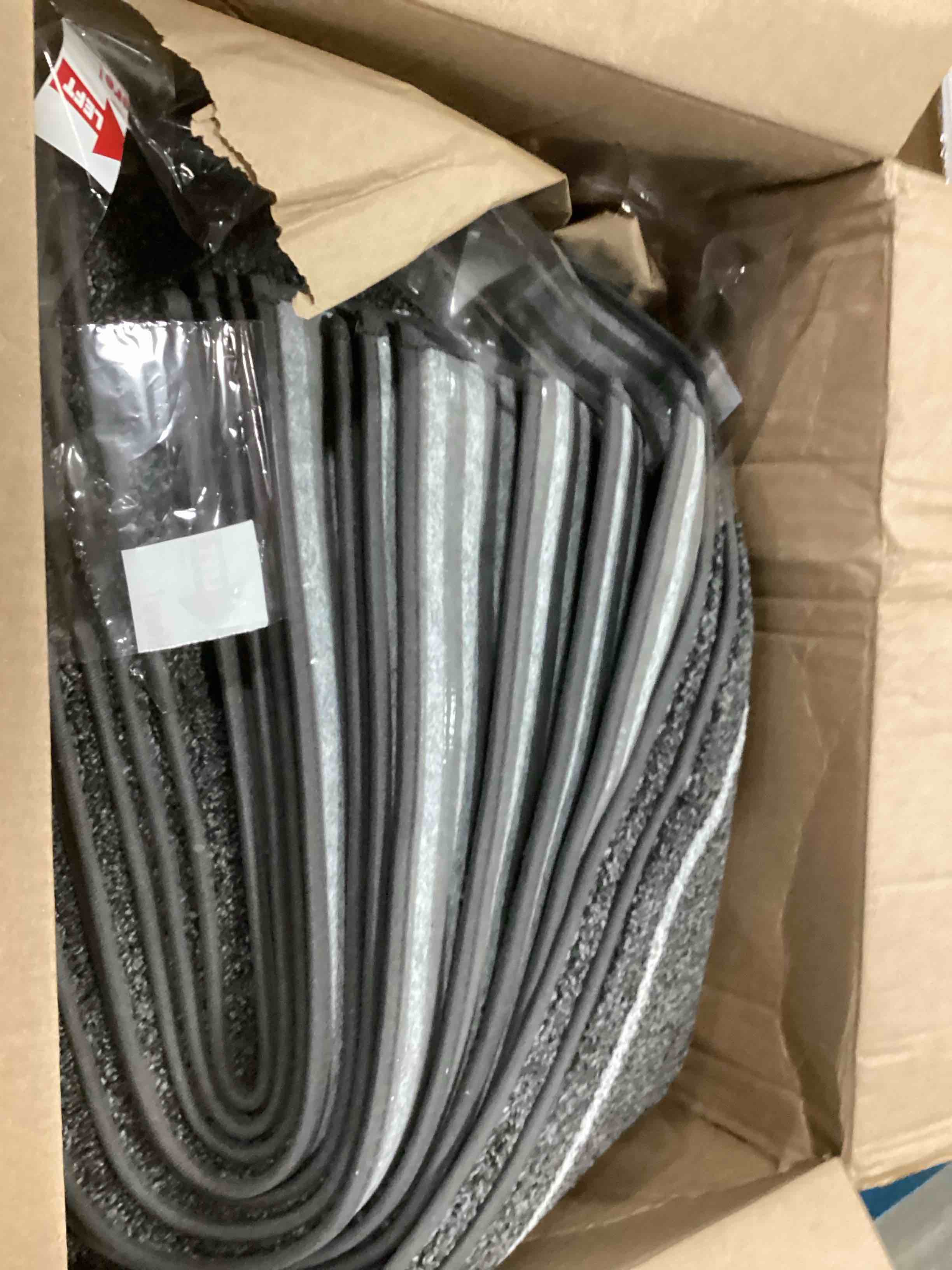 https://s3.amazonaws.com/lotting-images-prod/bidfta/TEA3376091_1748444768632.jpeg