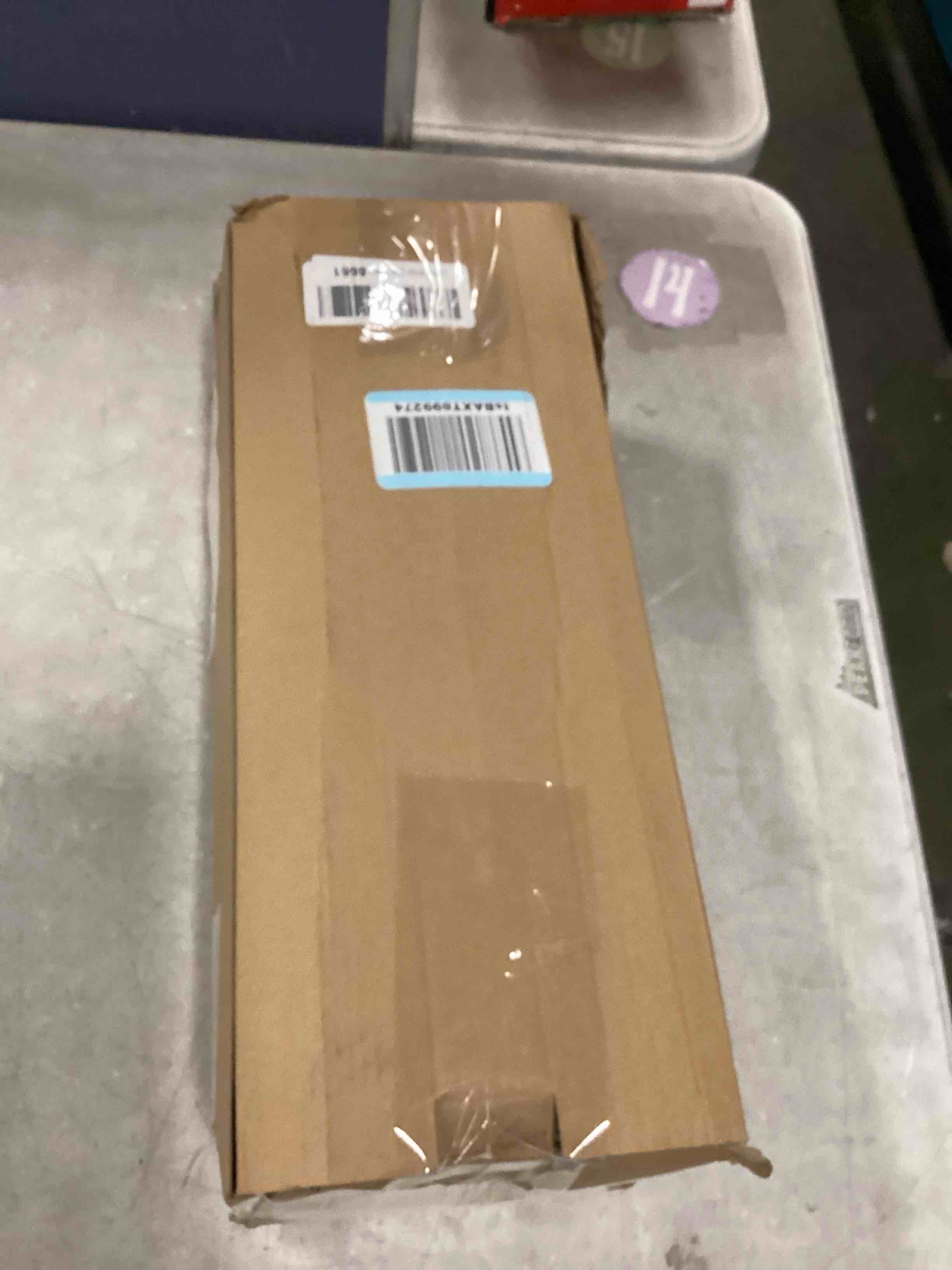 https://s3.amazonaws.com/lotting-images-prod/bidfta/TEA3376505_1748610408080.jpeg