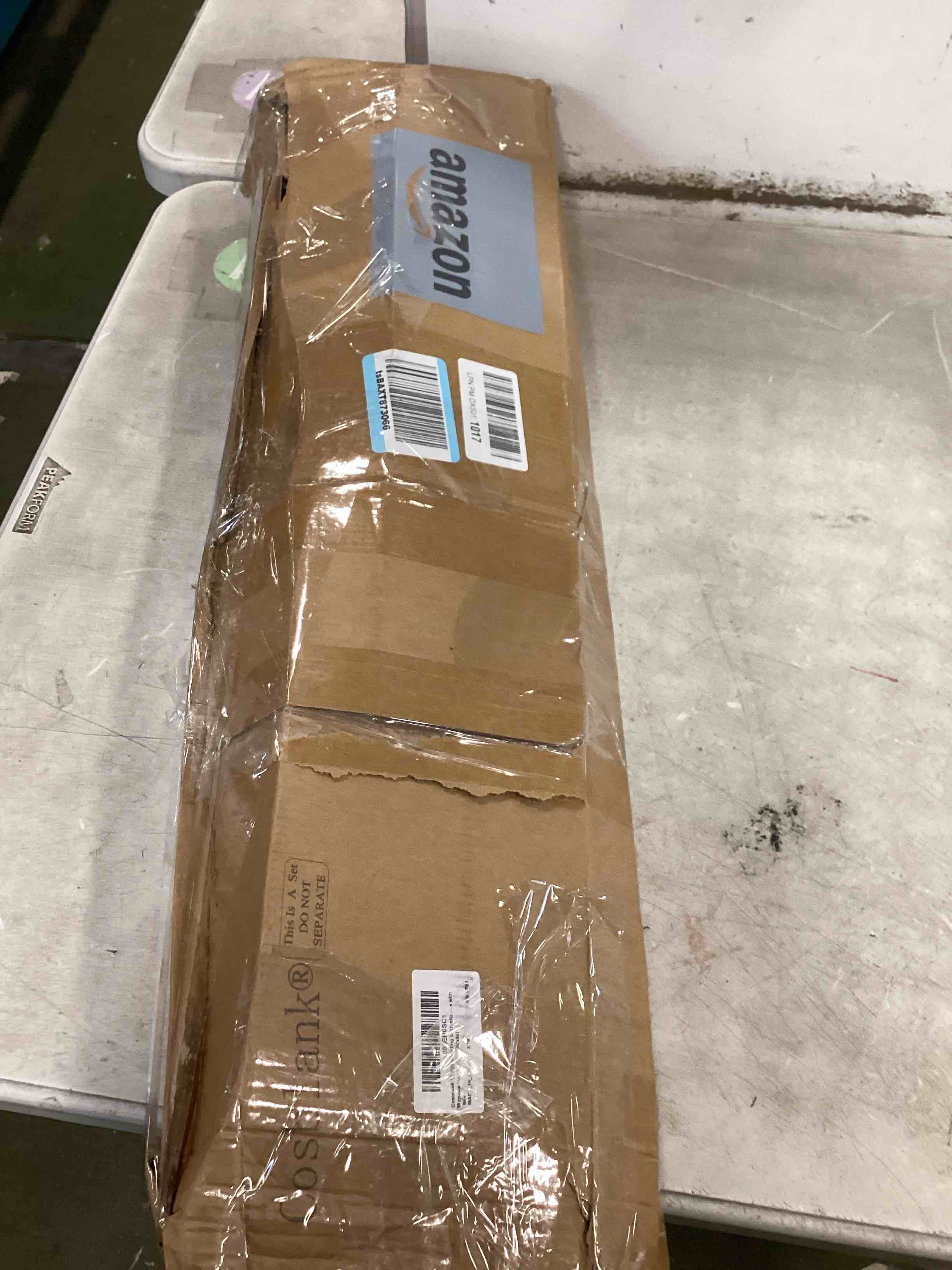 https://s3.amazonaws.com/lotting-images-prod/bidfta/TEA3376808_1748887762430.jpeg