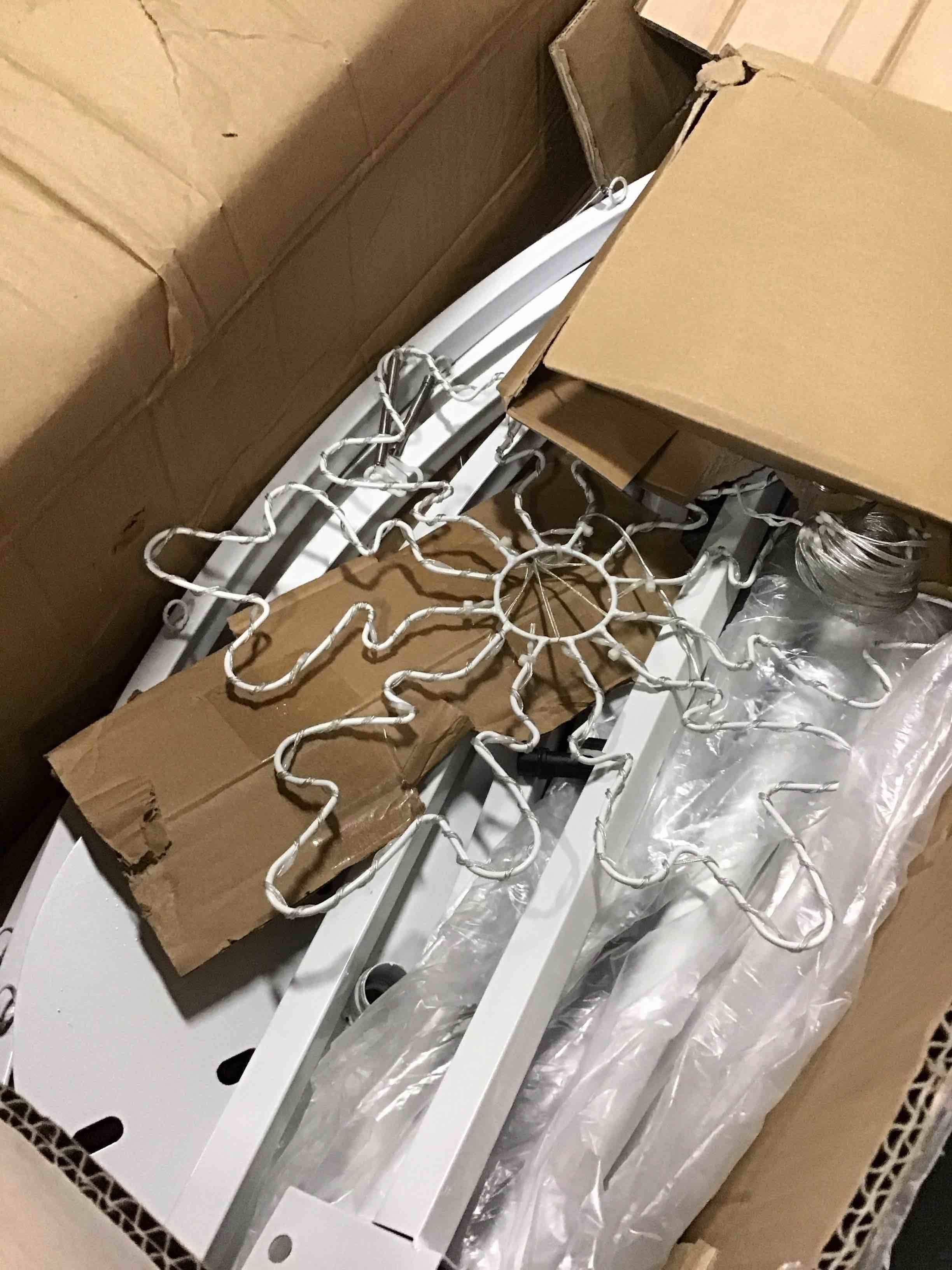 https://s3.amazonaws.com/lotting-images-prod/bidfta/TEA3385825_1748874724828.jpeg