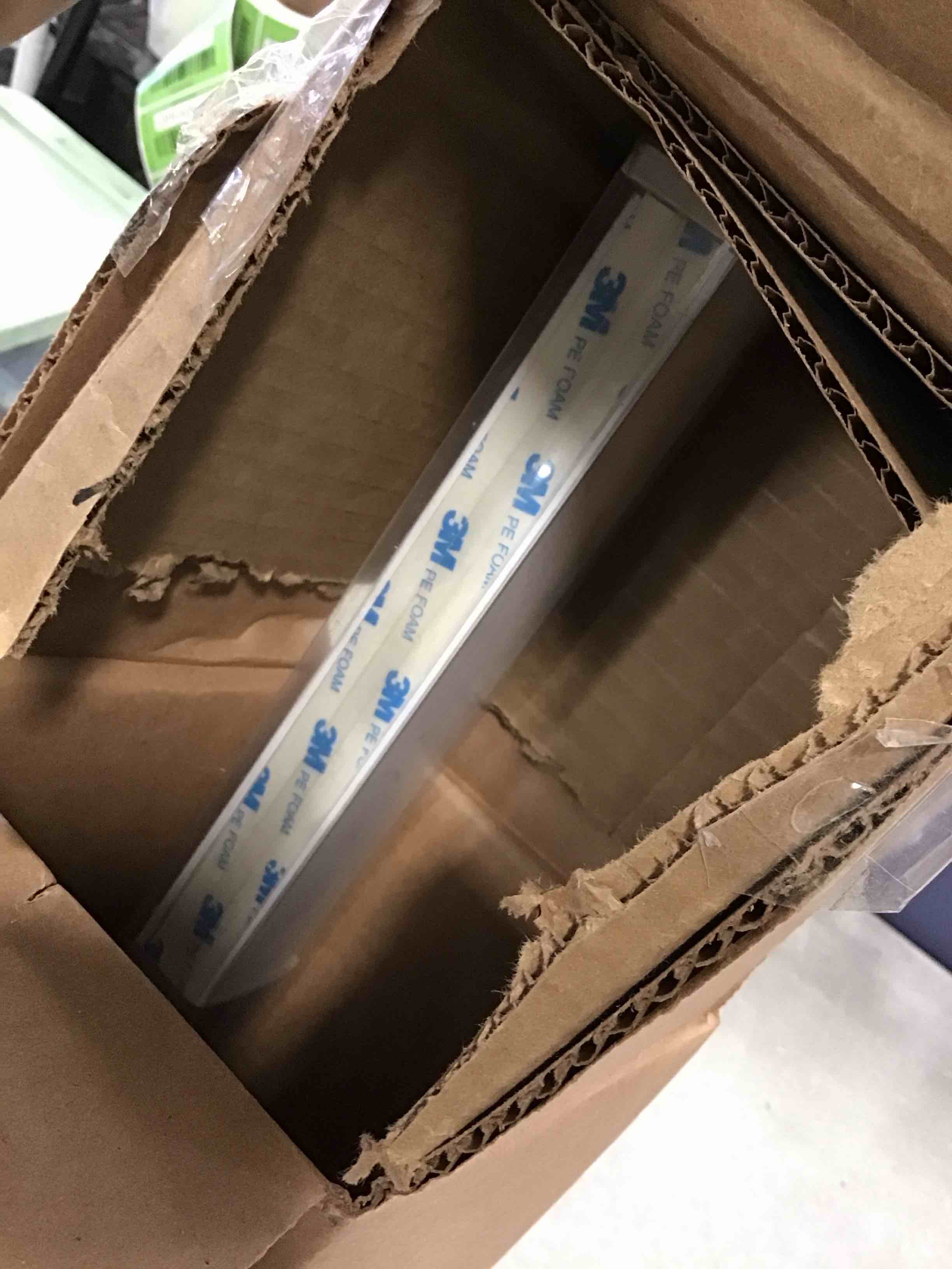 https://s3.amazonaws.com/lotting-images-prod/bidfta/TEA3386278_1749040664808.jpeg