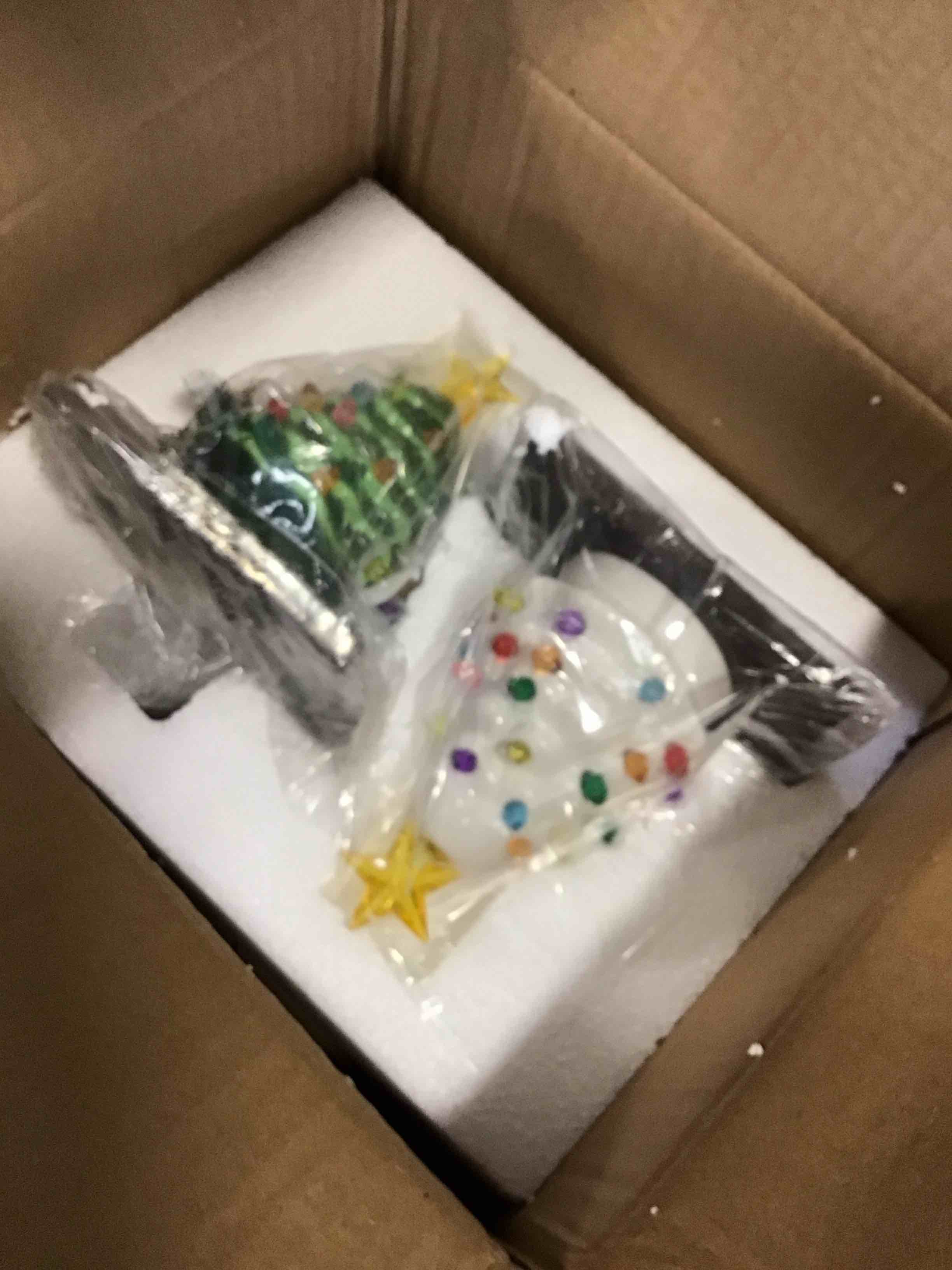 https://s3.amazonaws.com/lotting-images-prod/bidfta/TEA3386497_1749128778928.jpeg
