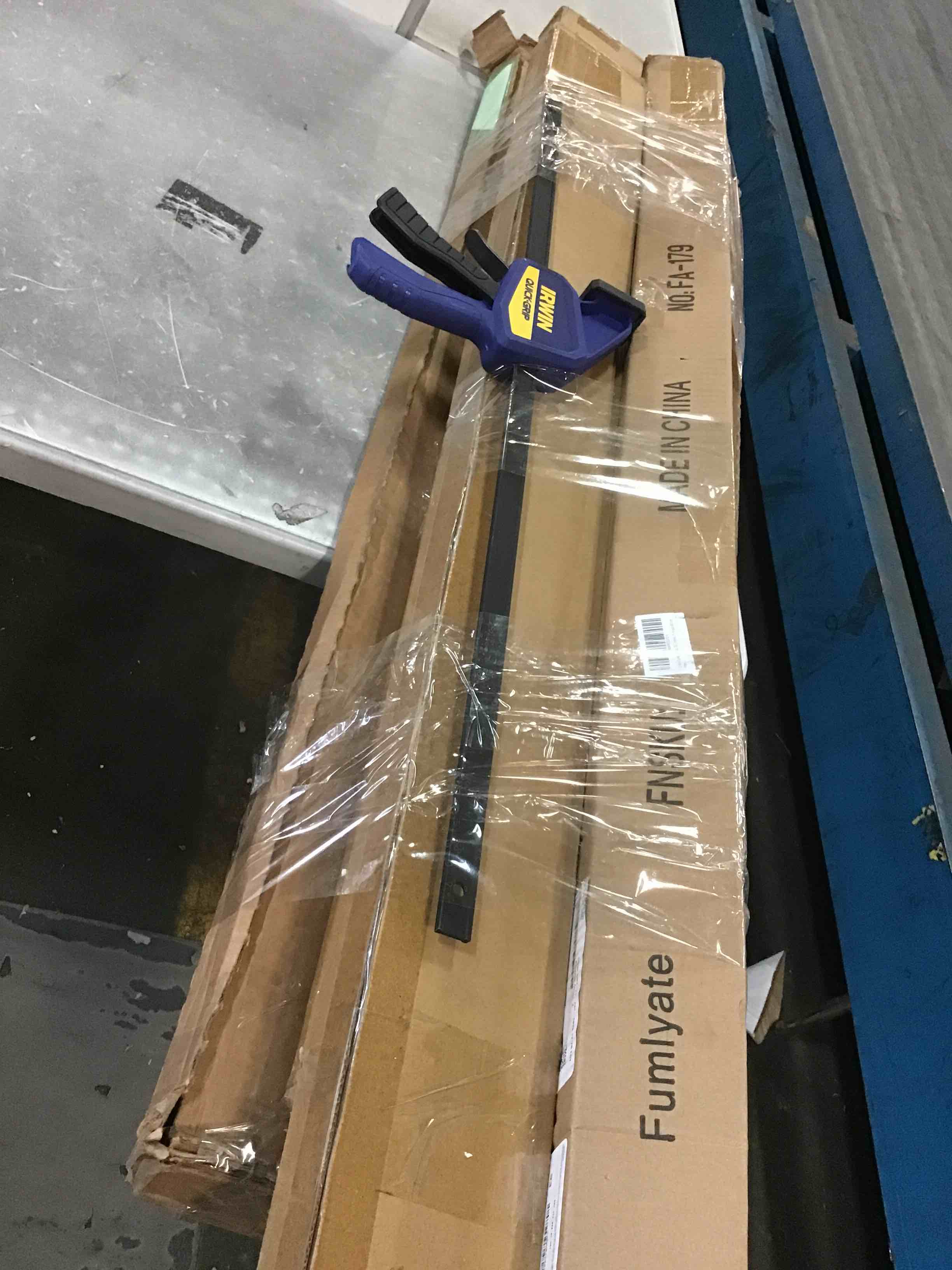 https://s3.amazonaws.com/lotting-images-prod/bidfta/TEA3388010_1747338870605.jpeg