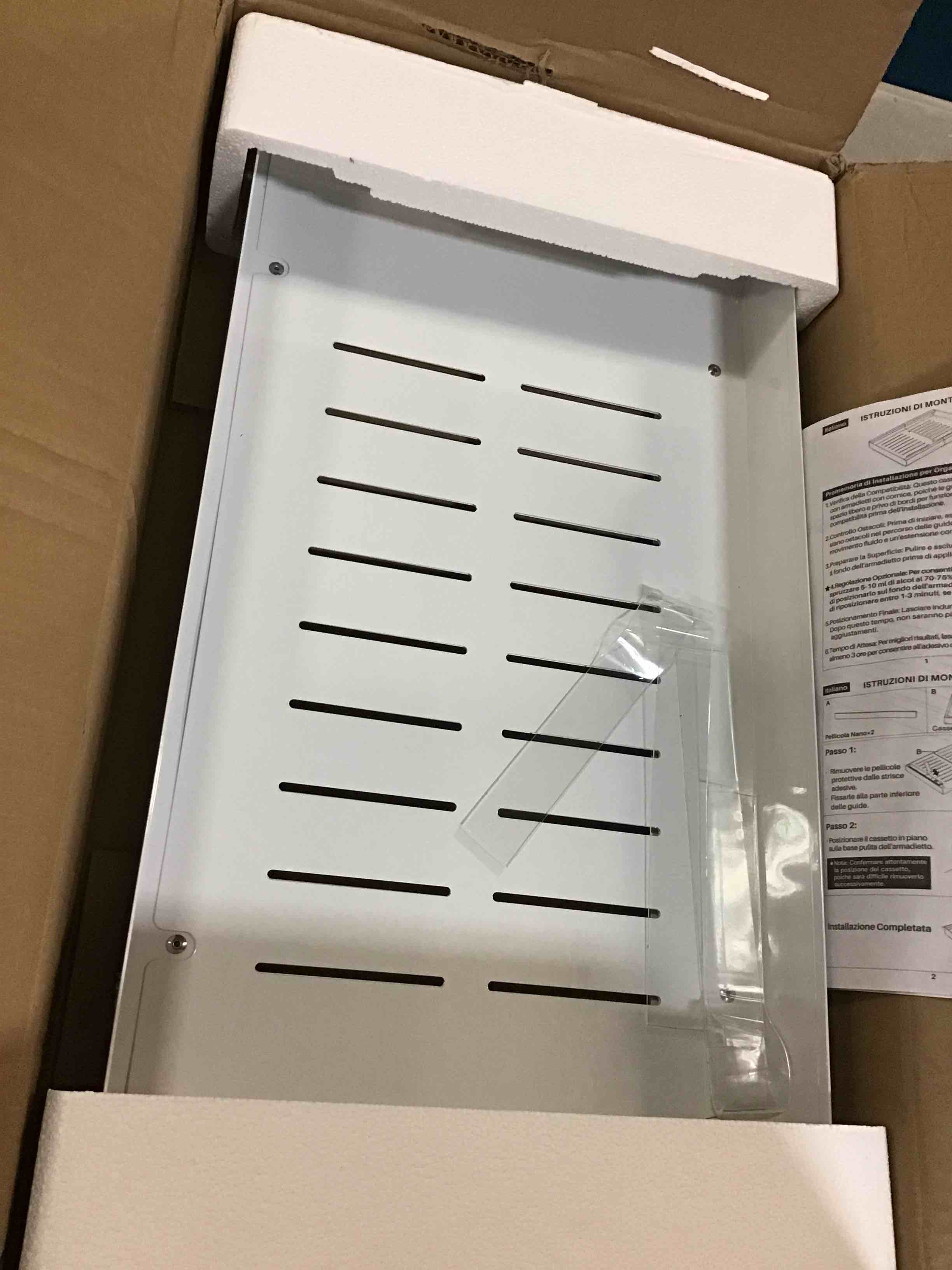 https://s3.amazonaws.com/lotting-images-prod/bidfta/TEA3388107_1747406799648.jpeg
