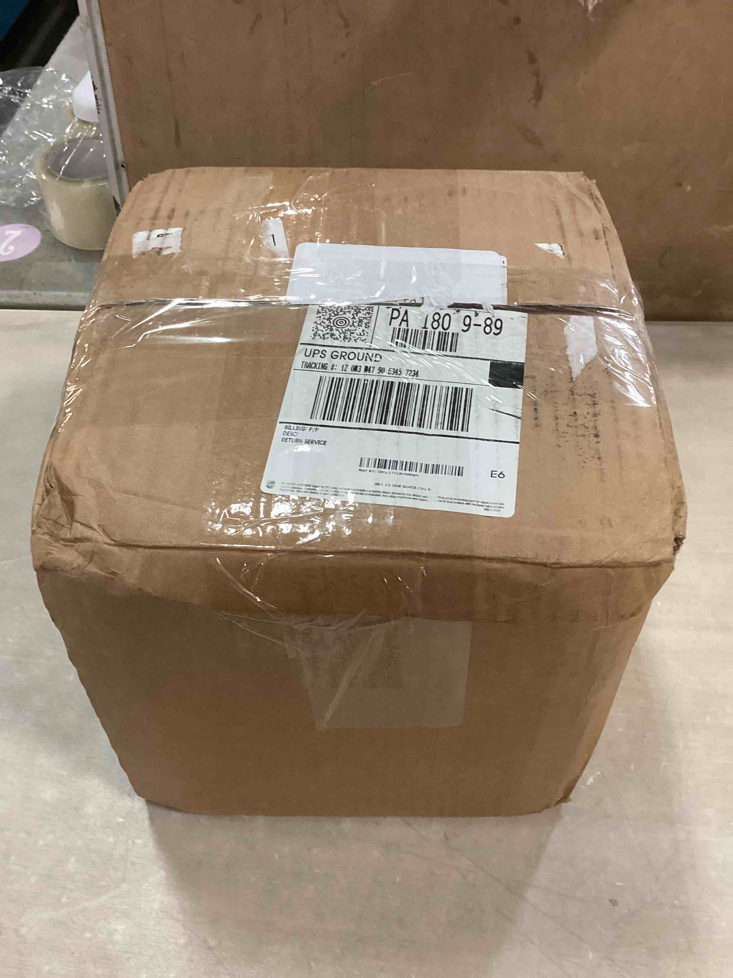 https://s3.amazonaws.com/lotting-images-prod/bidfta/TEA3388759_1747757108458.jpeg