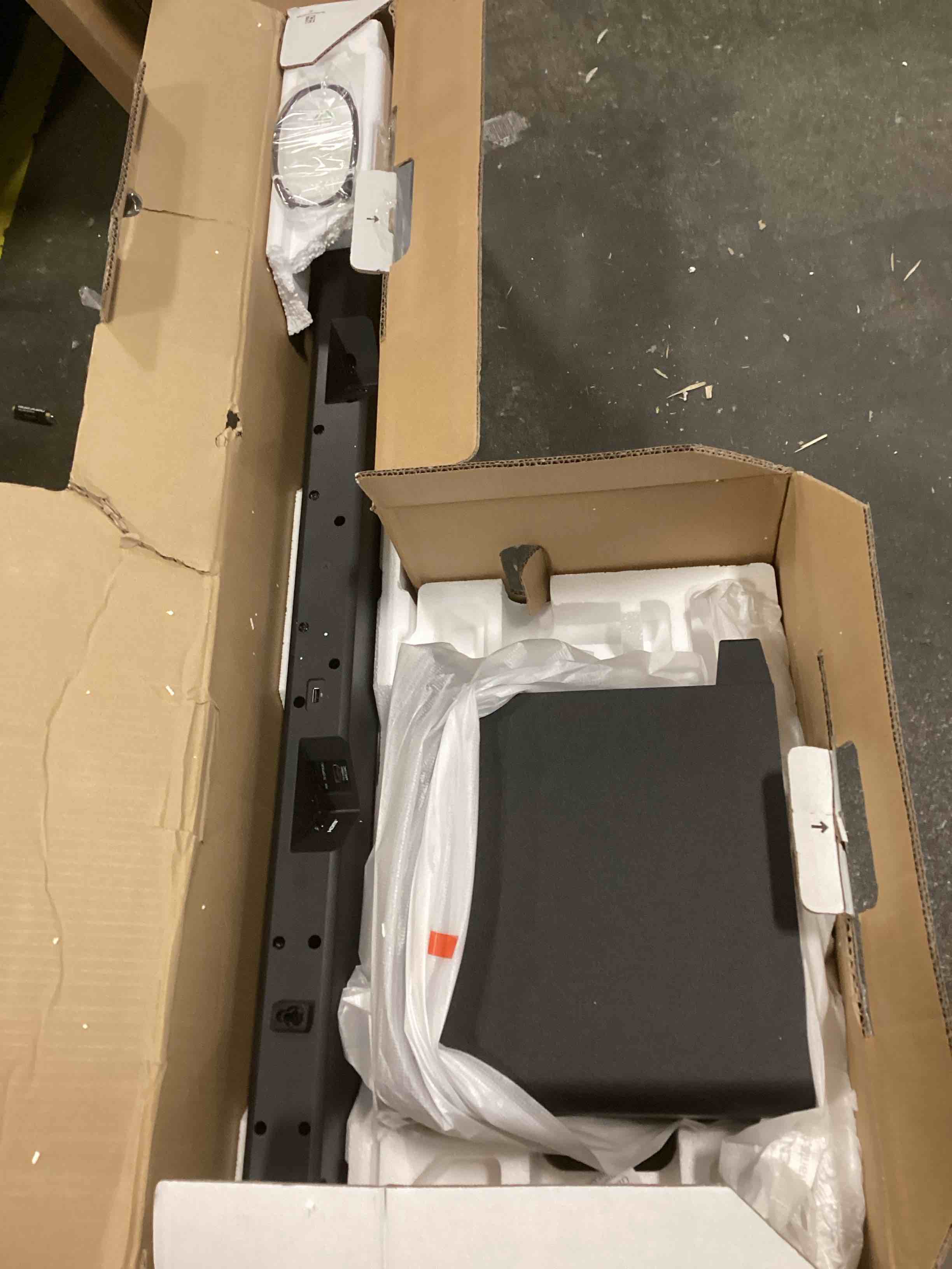https://s3.amazonaws.com/lotting-images-prod/bidfta/TEA3389366_1747942356392.jpeg