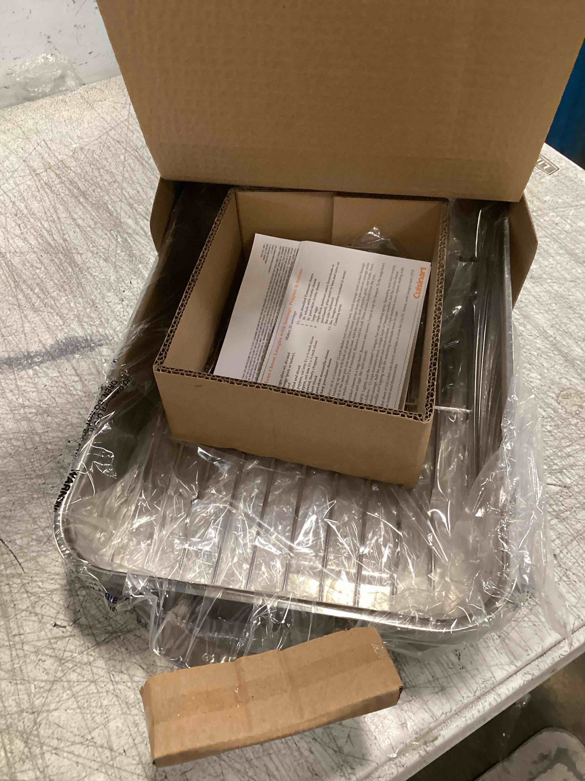 https://s3.amazonaws.com/lotting-images-prod/bidfta/TEA3391529_1748875424815.jpeg