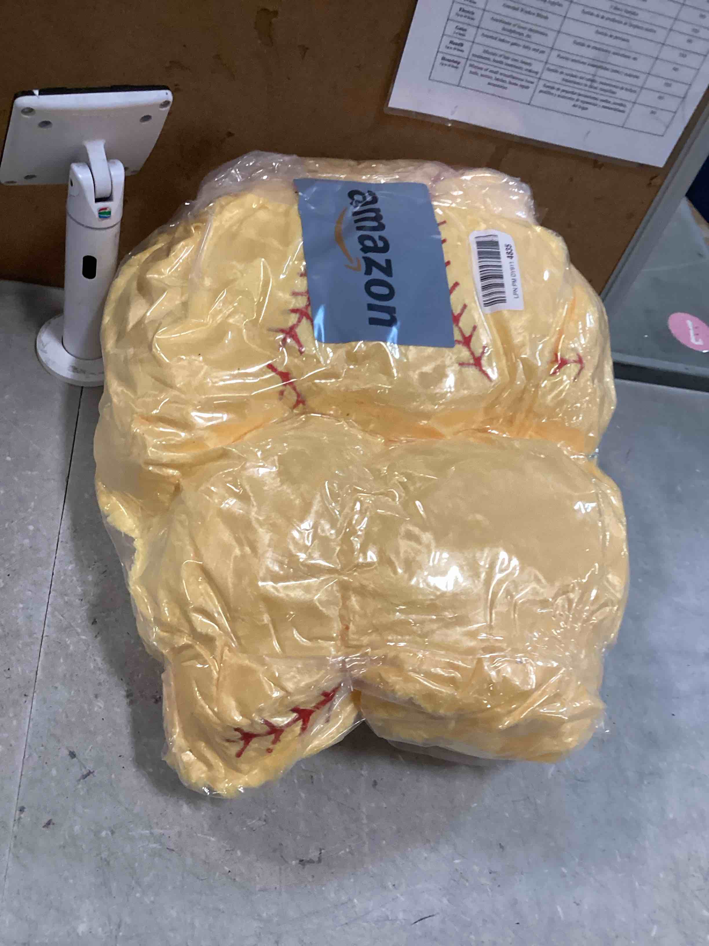 https://s3.amazonaws.com/lotting-images-prod/bidfta/TEA3393249_1749584751428.jpeg