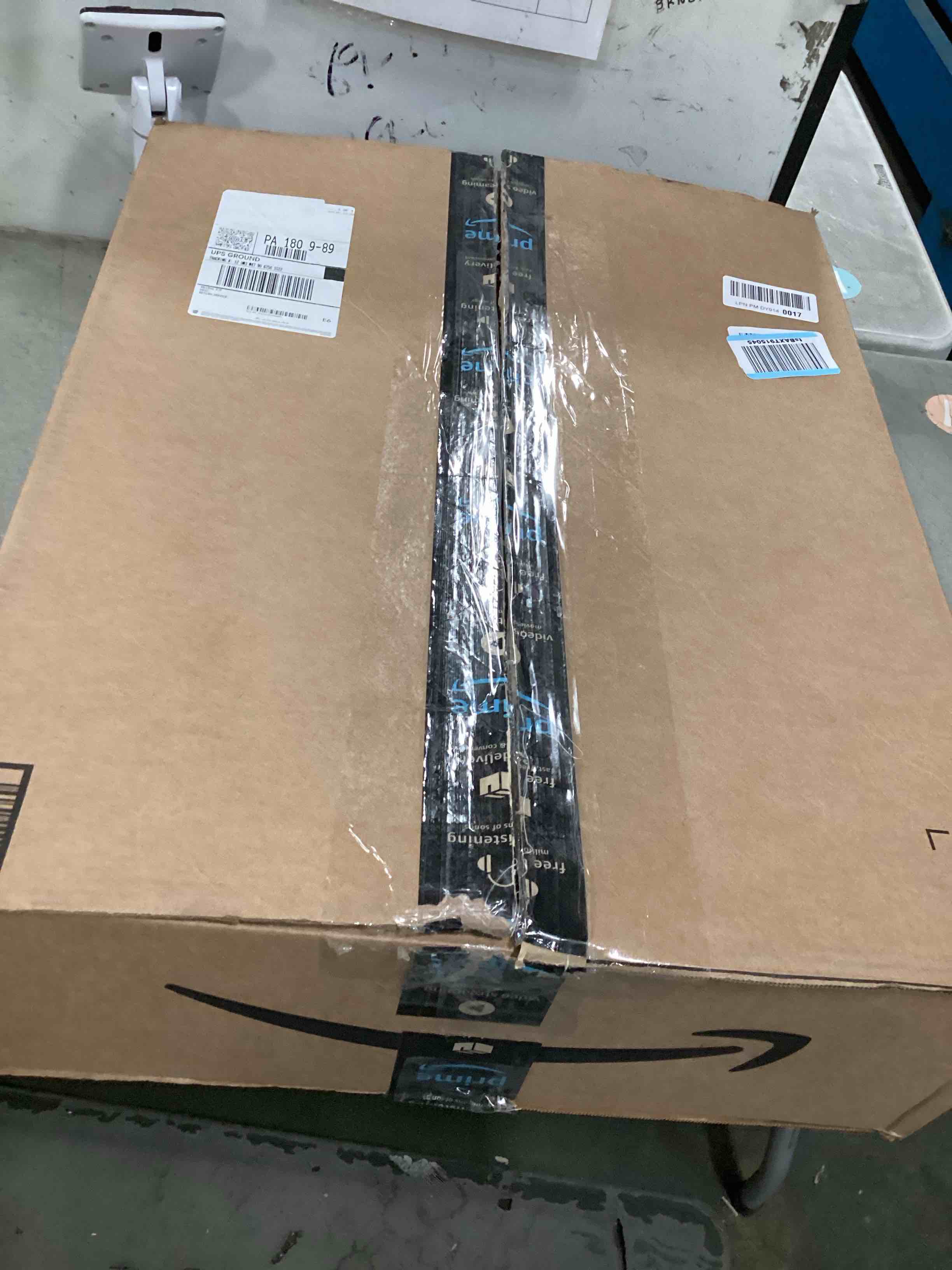 https://s3.amazonaws.com/lotting-images-prod/bidfta/TEA3393930_1749900752234.jpeg