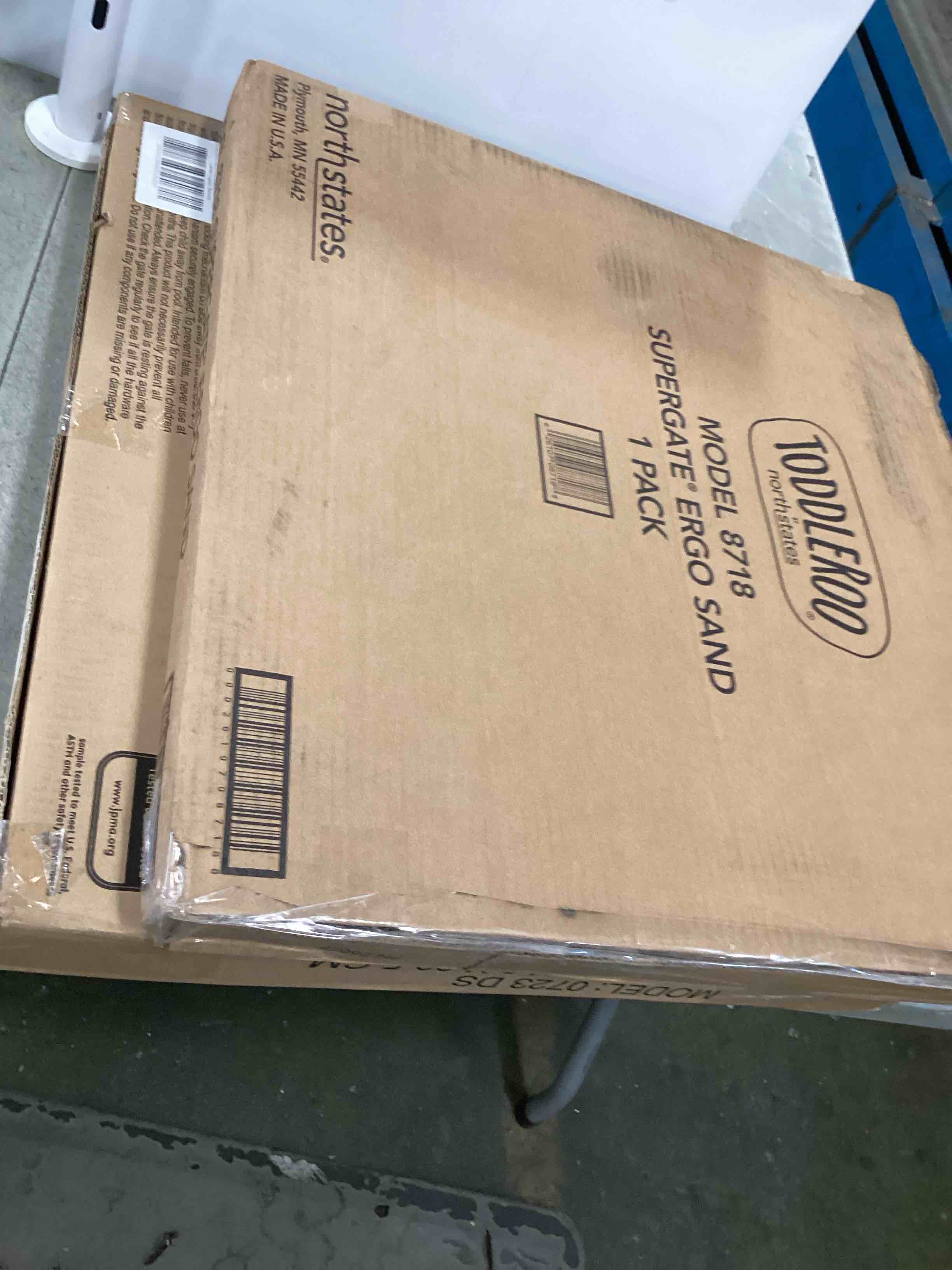 https://s3.amazonaws.com/lotting-images-prod/bidfta/TEA3393997_1749911720746.jpeg