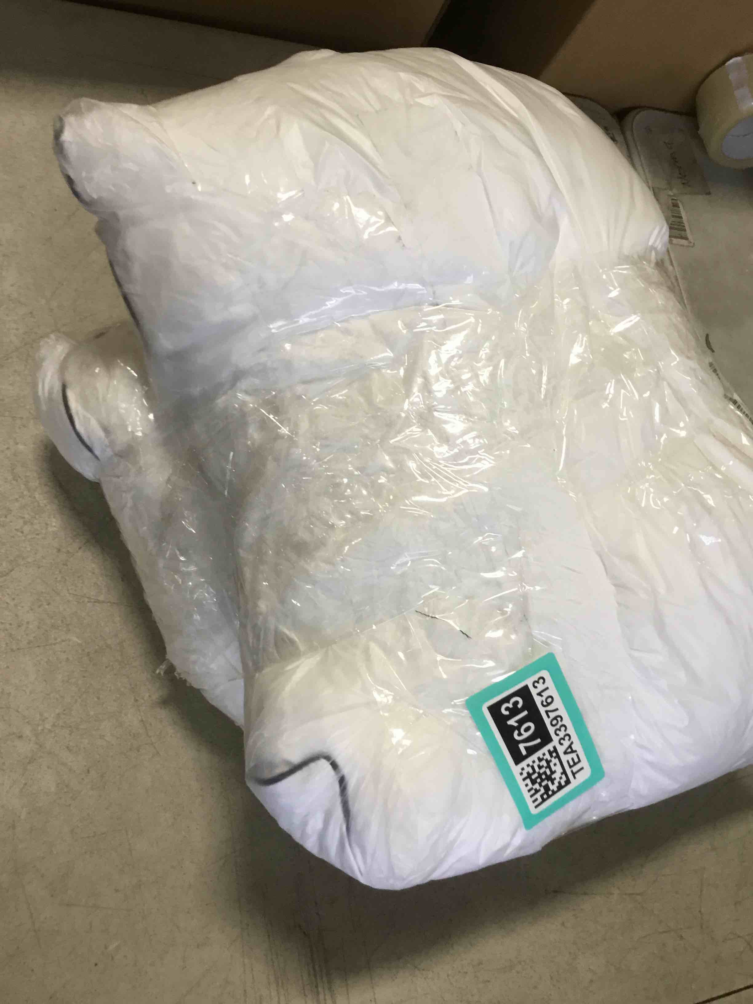 https://s3.amazonaws.com/lotting-images-prod/bidfta/TEA3397613_1748520587869.jpeg