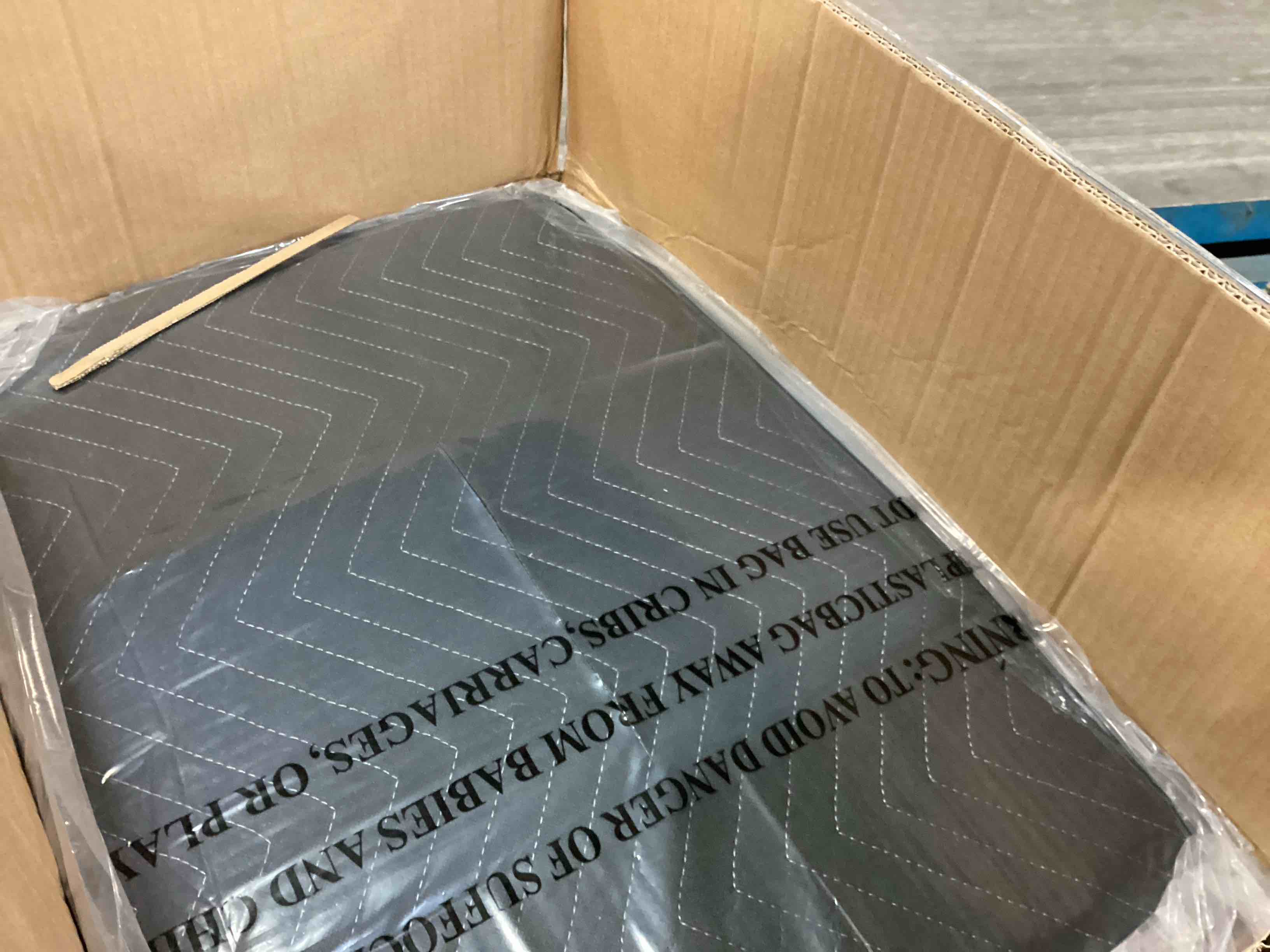 https://s3.amazonaws.com/lotting-images-prod/bidfta/TEA3398187_1751048853130.jpeg