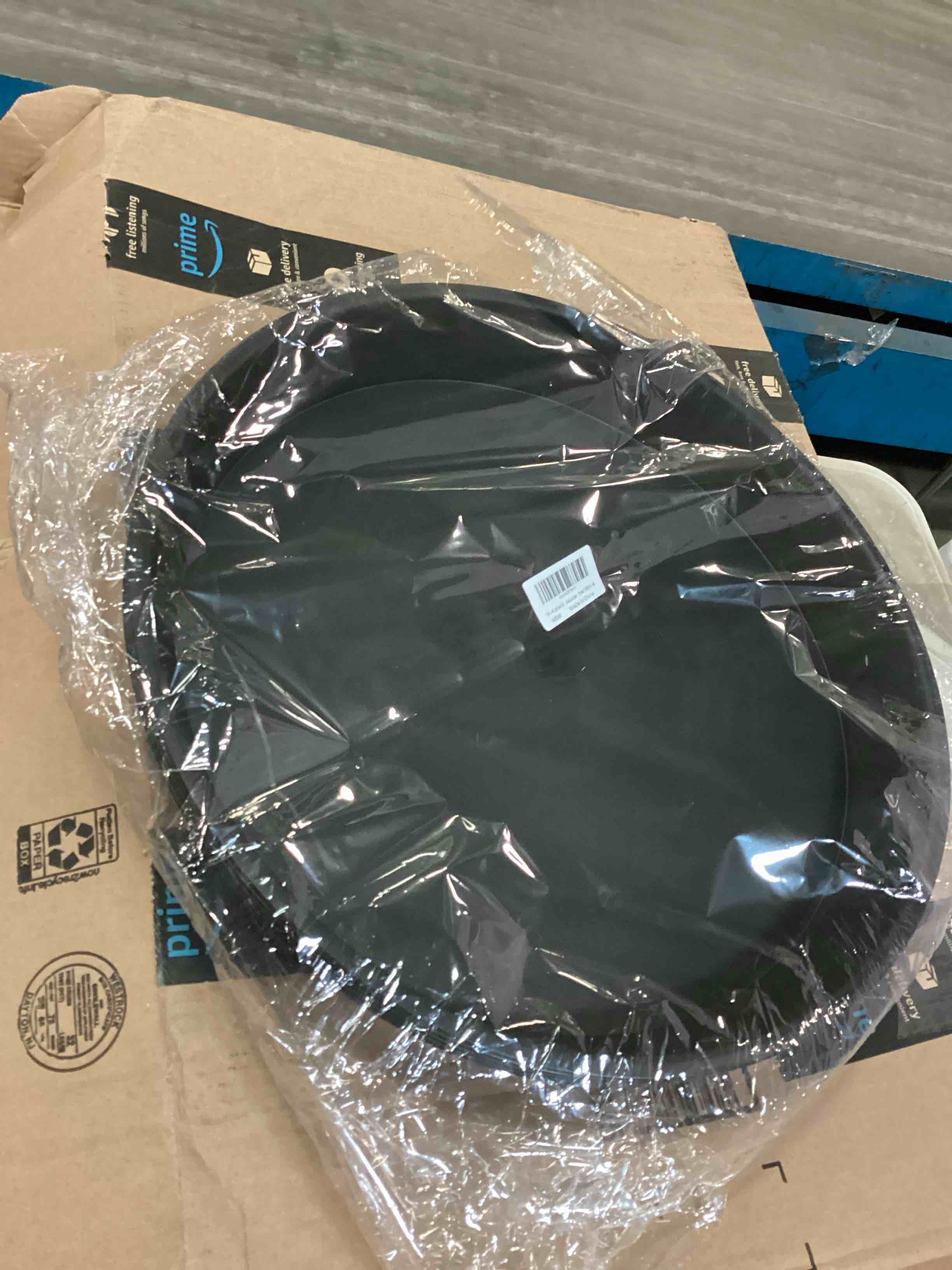 https://s3.amazonaws.com/lotting-images-prod/bidfta/TEA3398216_1751285760097.jpeg