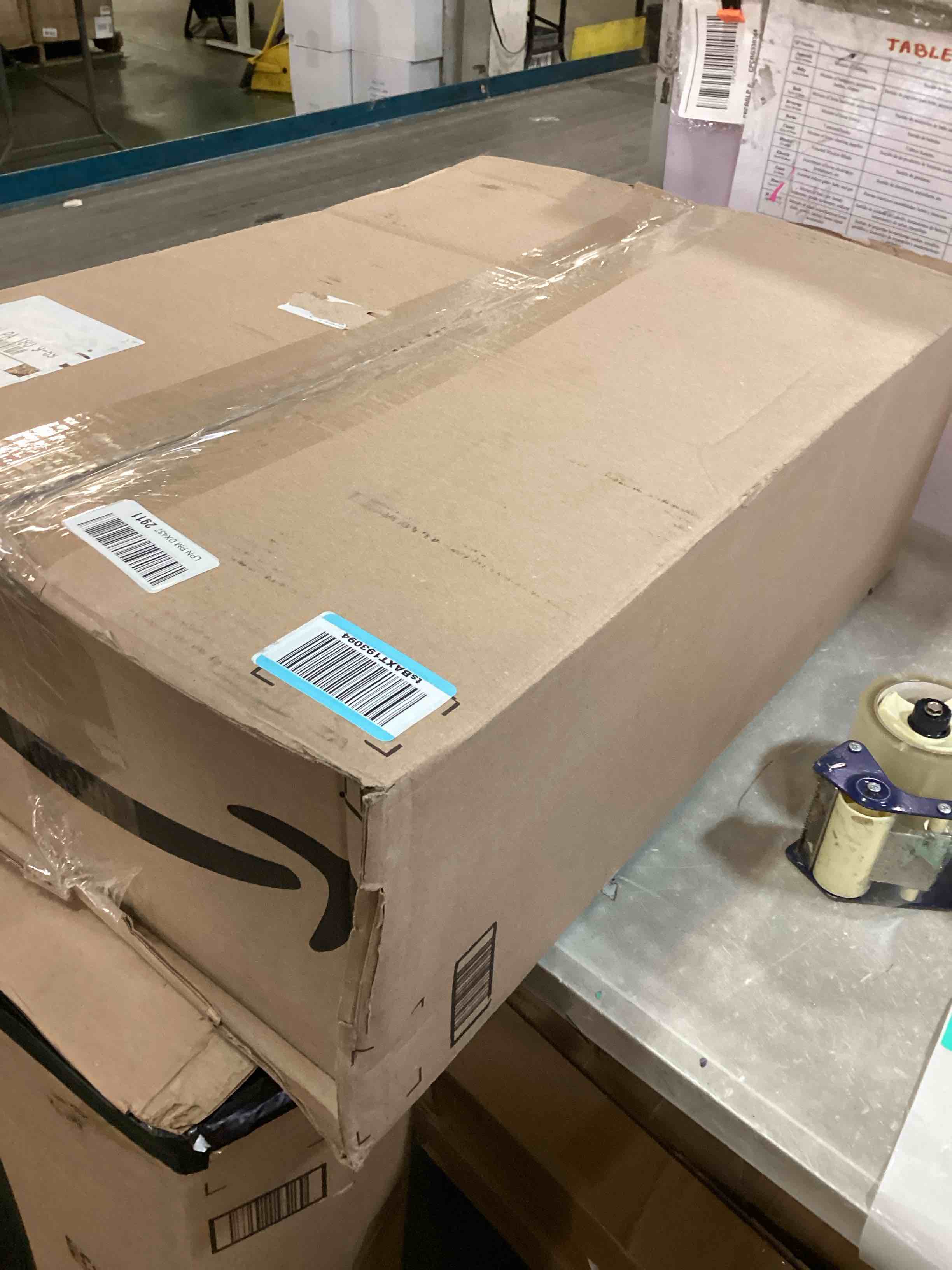 https://s3.amazonaws.com/lotting-images-prod/bidfta/TEA3398275_1751293939608.jpeg