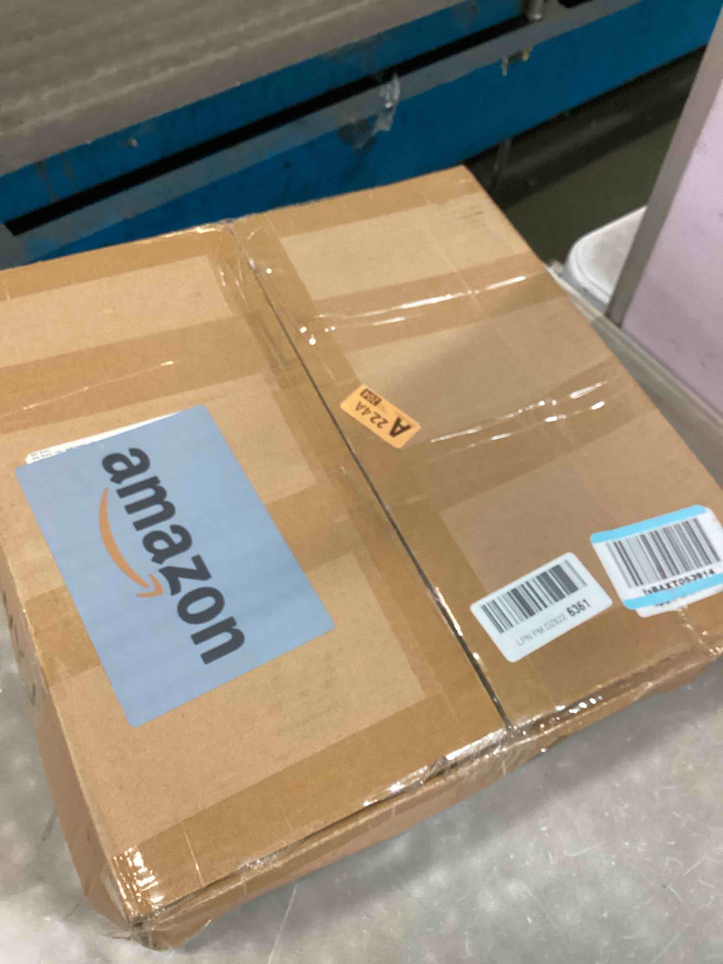 https://s3.amazonaws.com/lotting-images-prod/bidfta/TEA3398321_1751300506208.jpeg