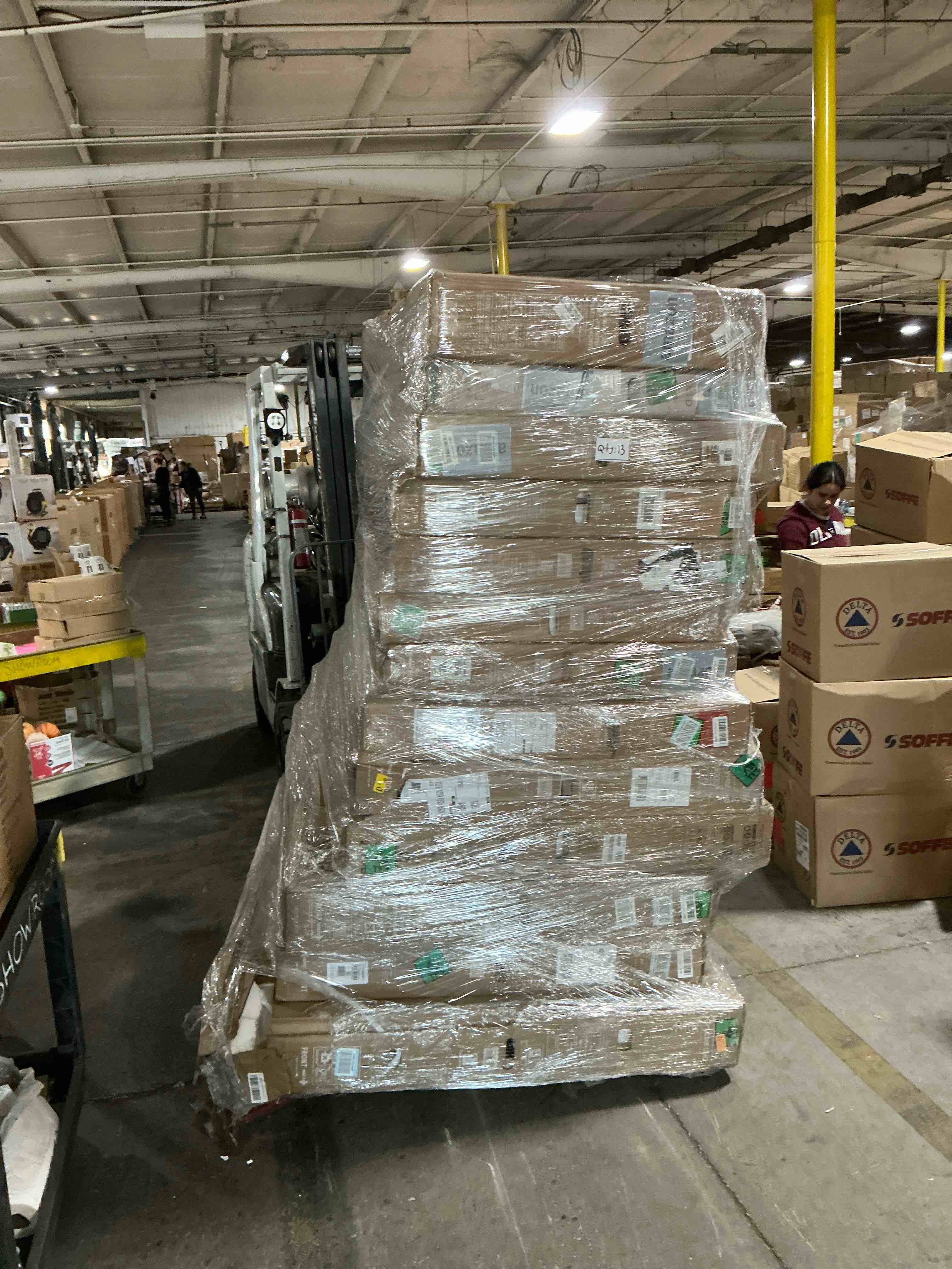 Handyman's Special: TV's By The Pallet!