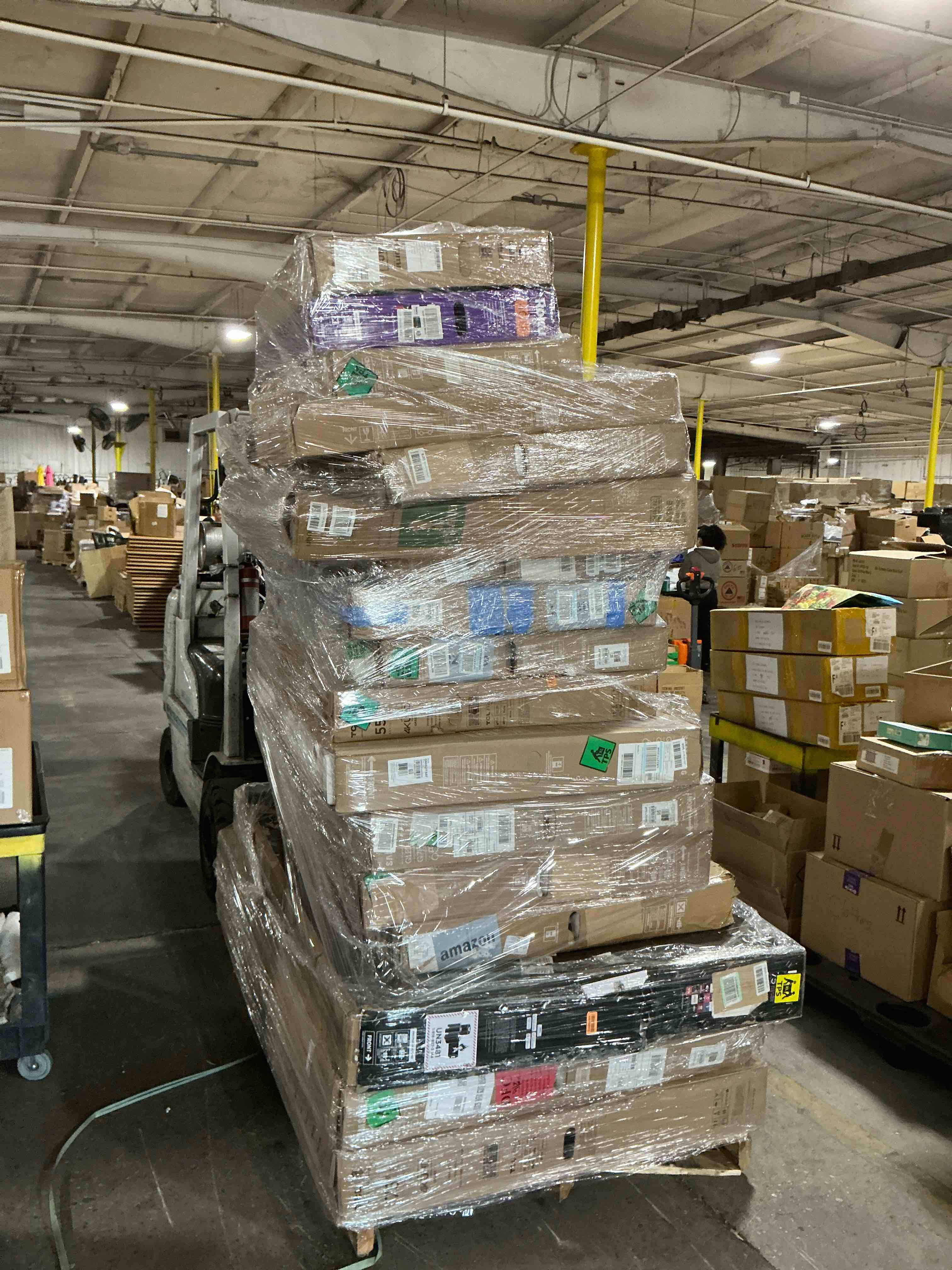 17 assorted TVs most 55 inches or larger brands like Samsung LG, Vizio, and more your BID per TV parts or repair