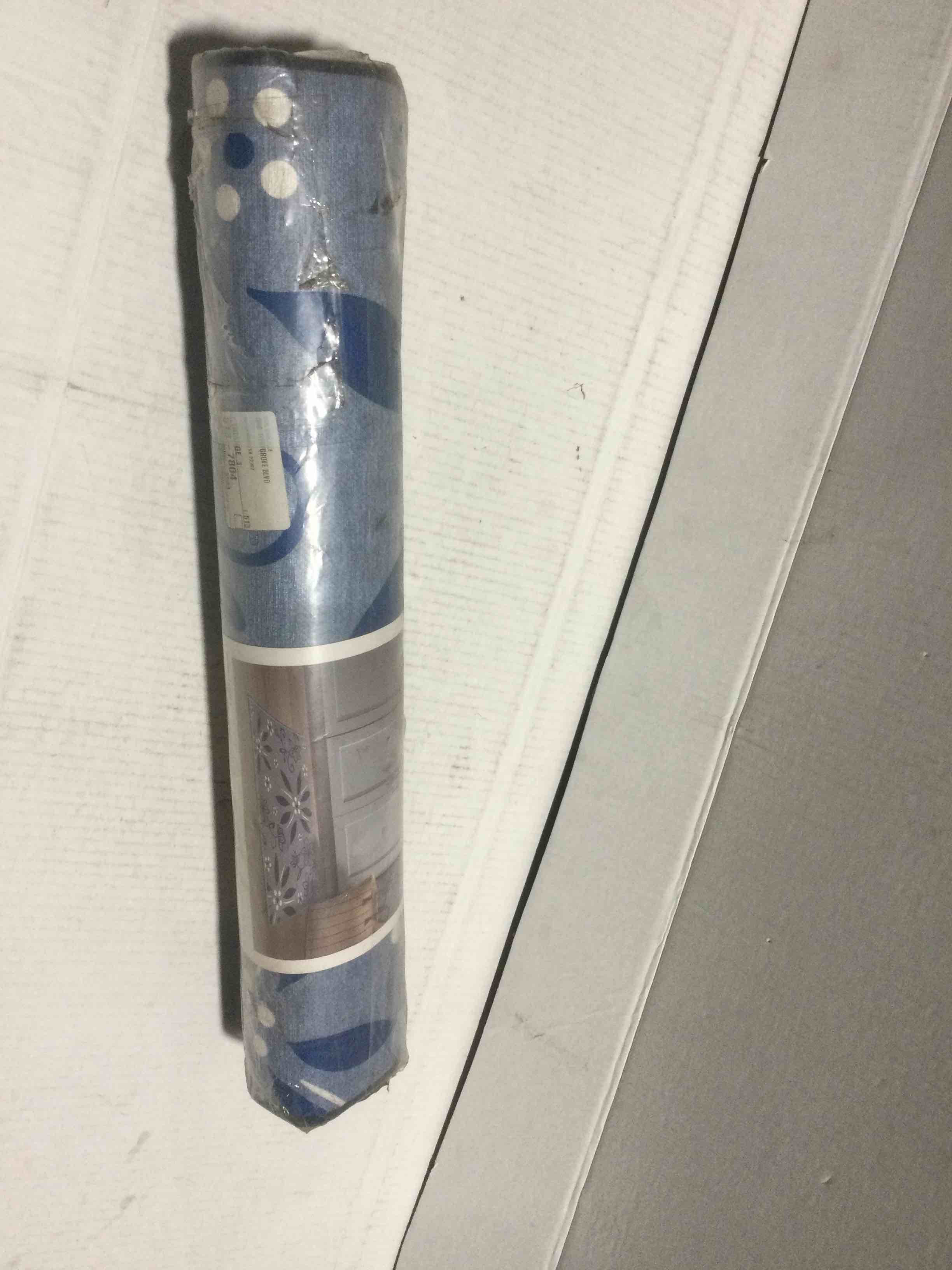 Condition photo showing New/Like New for temp-Tations flowers nonslip kitchen rug blue