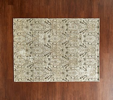 Barbara king 5’3”x7” indoor/outdoor vintage style boh ivory