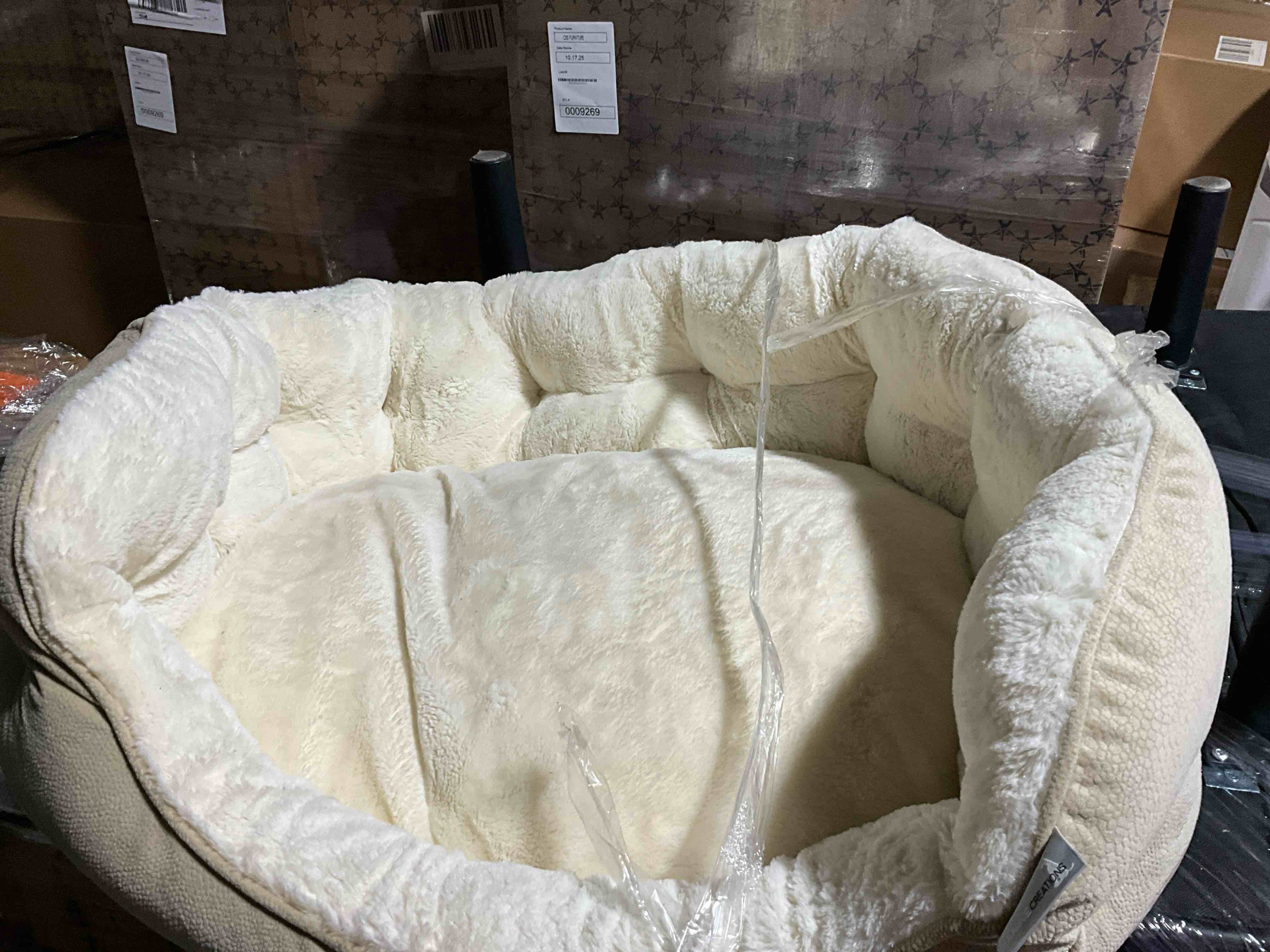 https://s3.amazonaws.com/lotting-images-prod/bidfta/TEA3417118_1761136524280.jpeg