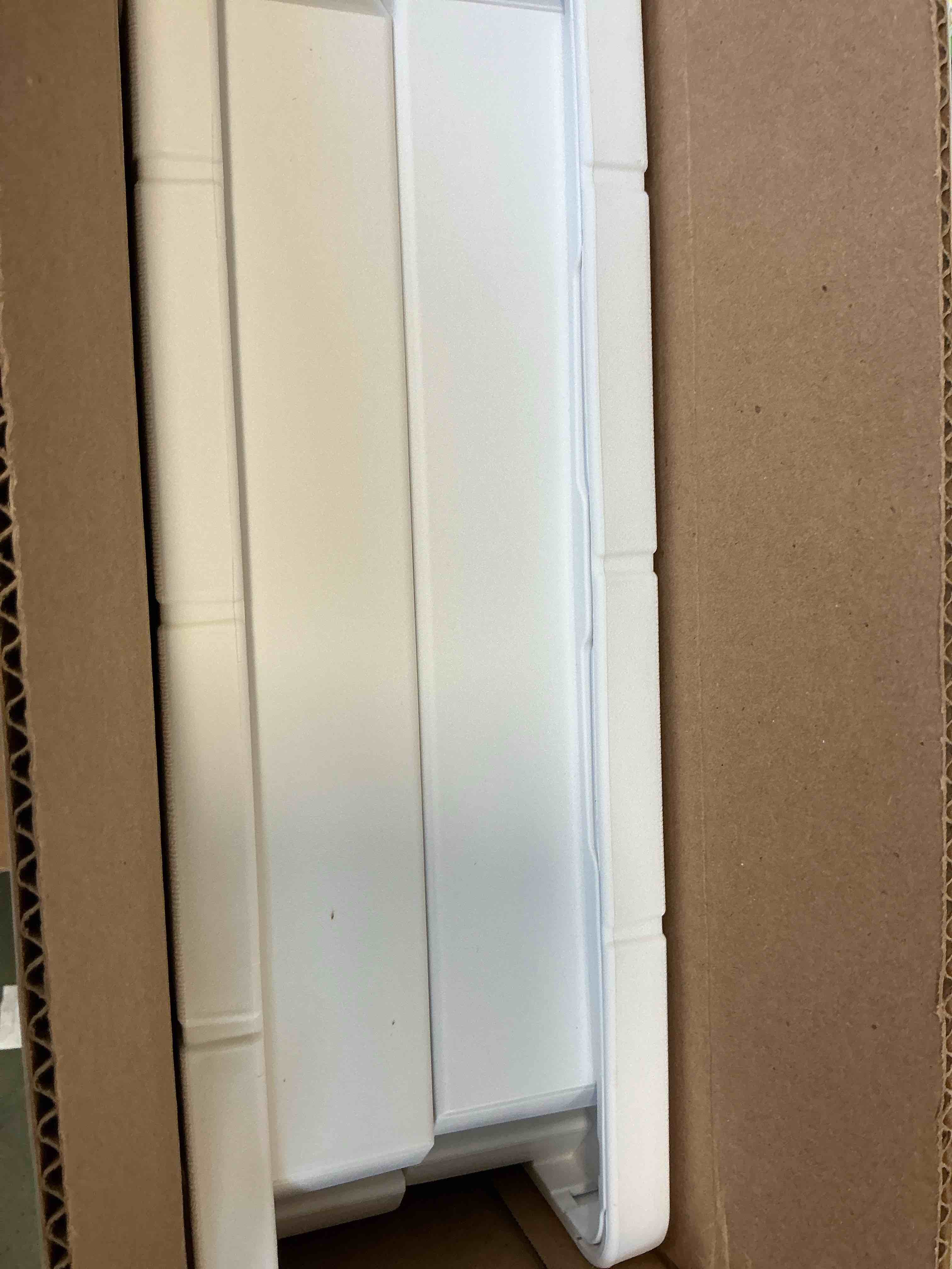 https://s3.amazonaws.com/lotting-images-prod/bidfta/TEA3426580_1758222069866.jpeg